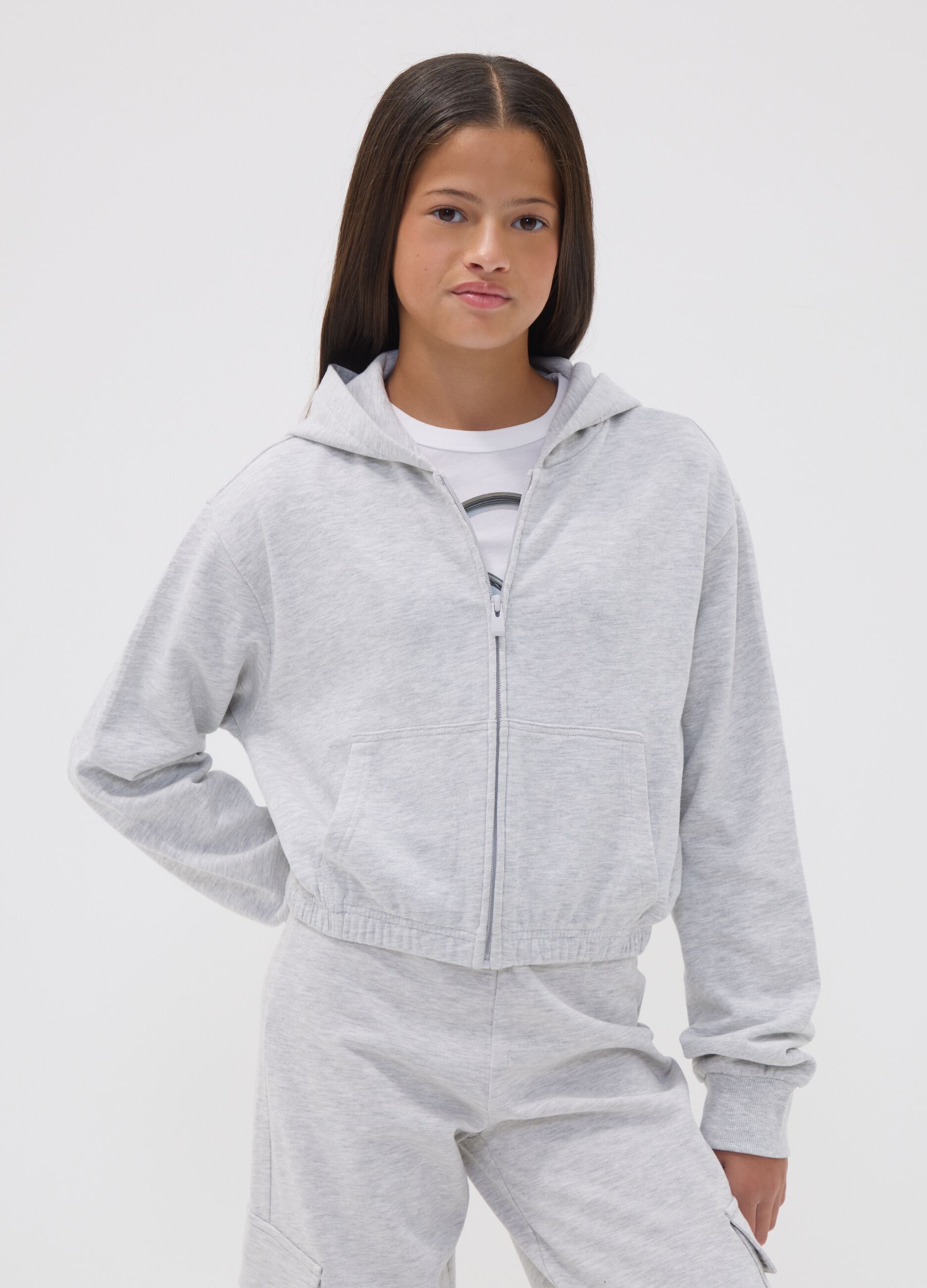 Girls&rsquo; short grey pure cotton hoodie with crew neck