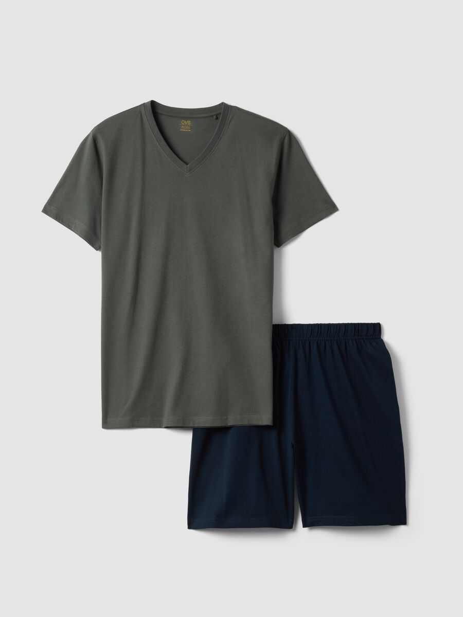 &Kappa;&omicron;&nu;&tau;ό &pi;&iota;&tau;&zeta;ά&mu;&alpha; &sigma;&epsilon; &delta;&iota;ά&phi;&omicron;&rho;&omicron;&upsilon;&sigmaf; &chi;&rho;&omega;&mu;&alpha;&tau;&iota;&sigma;&mu;&omicron;ύ&sigmaf; &alpha;&pi;ό &kappa;&alpha;&theta;&alpha;&rho;ό &beta;&alpha;&mu;&beta;ά&kappa;&iota; &mu;&epsilon; &kappa;&alpha;&nu;&omicron;&nu;&iota;&kappa;ή &epsilon;&phi;&alpha;&rho;&mu;&omicron;&gamma;ή &kappa;&alpha;&iota; V &lambda;&alpha;&iota;&mu;ό&kappa;&omicron;&psi;&eta;_4