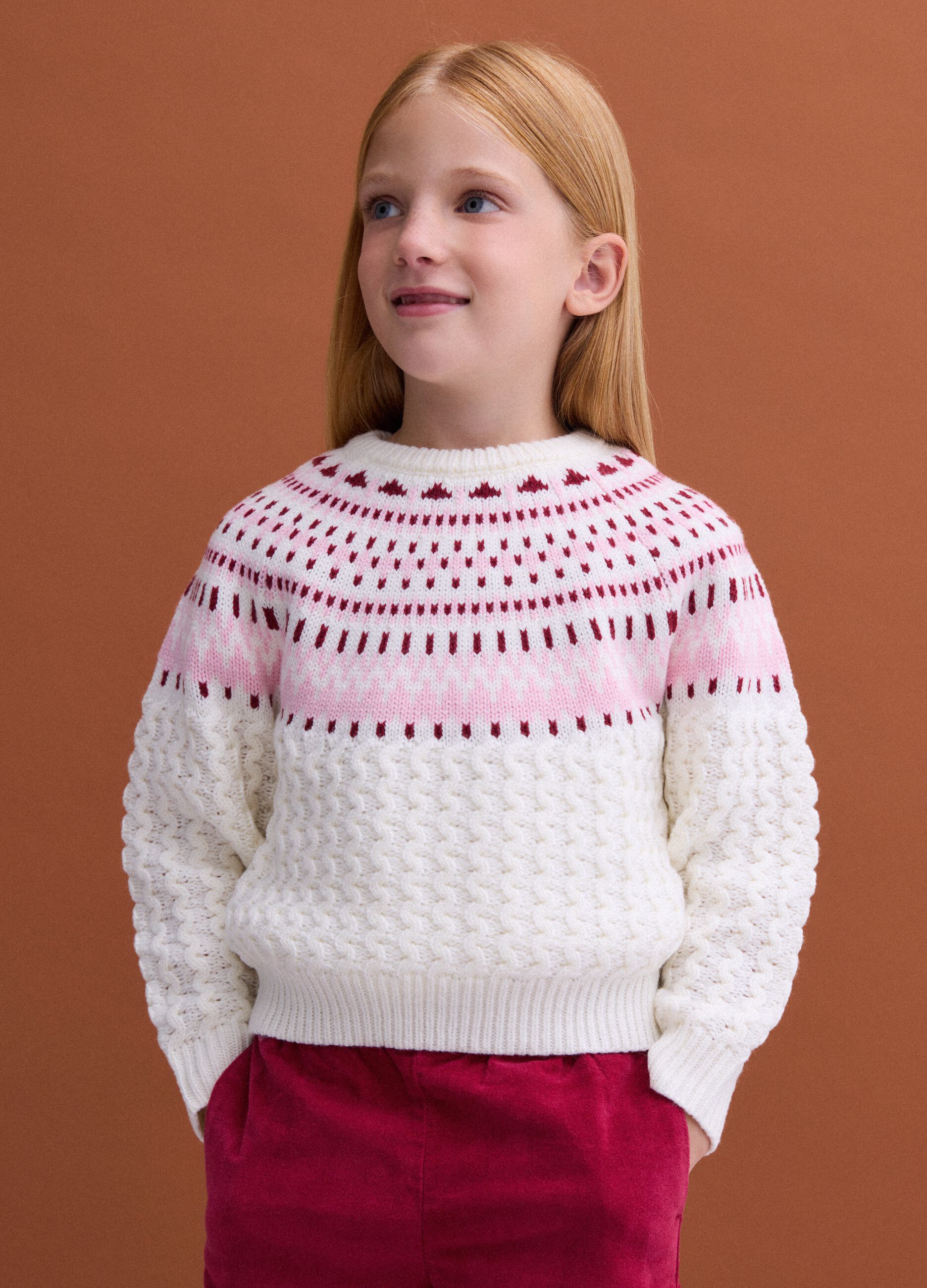 White crew-neck jacquard knit jumper, regular fit