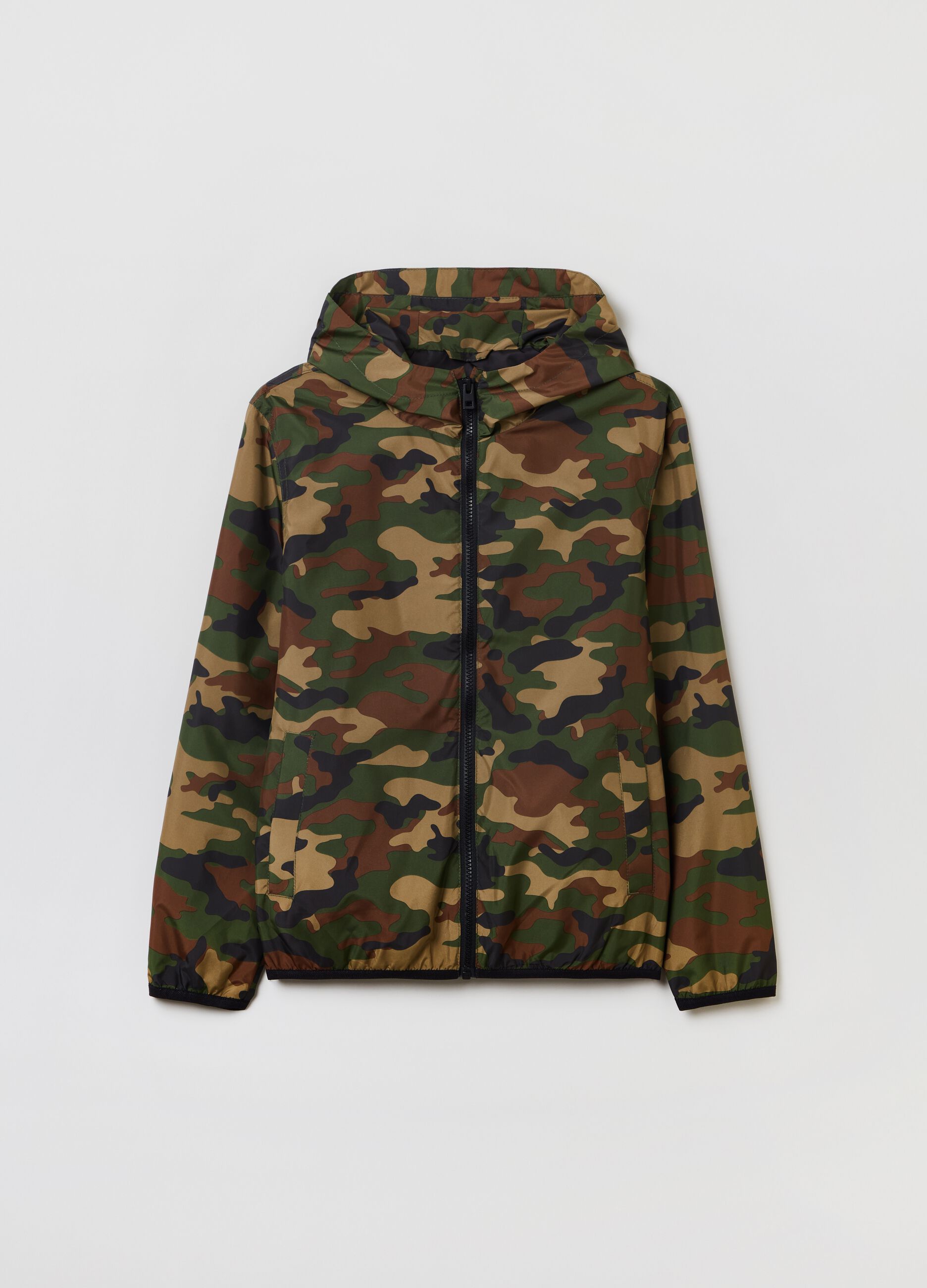 Full-zip camouflage sweatshirt with hood
