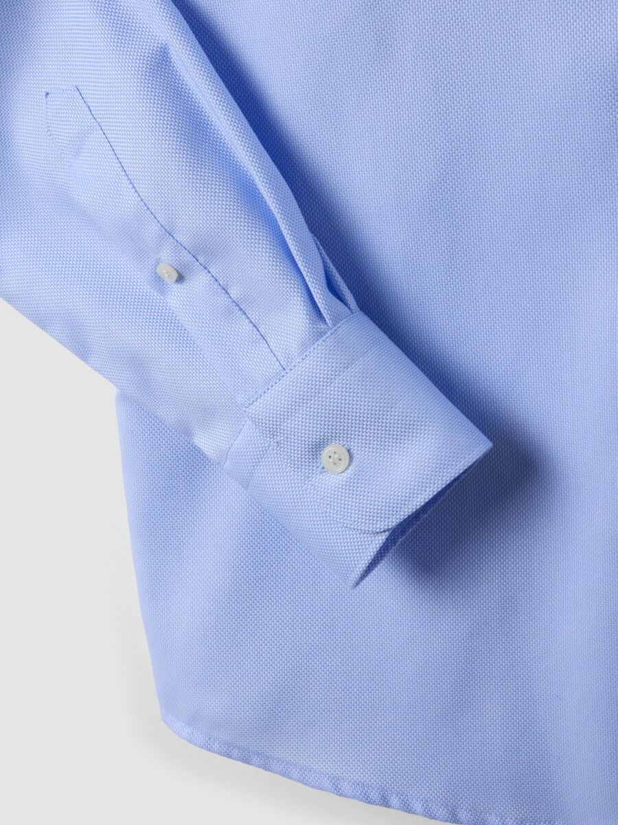 &Gamma;&alpha;&lambda;ά&zeta;&iota;&omicron; slim-fit &pi;&omicron;&upsilon;&kappa;ά&mu;&iota;&sigma;&omicron; &alpha;&pi;ό 100% &beta;&alpha;&mu;&beta;ά&kappa;&iota; &mu;&epsilon; &gamma;&alpha;&lambda;&lambda;&iota;&kappa;ό &gamma;&iota;&alpha;&kappa;ά, no-iron_6