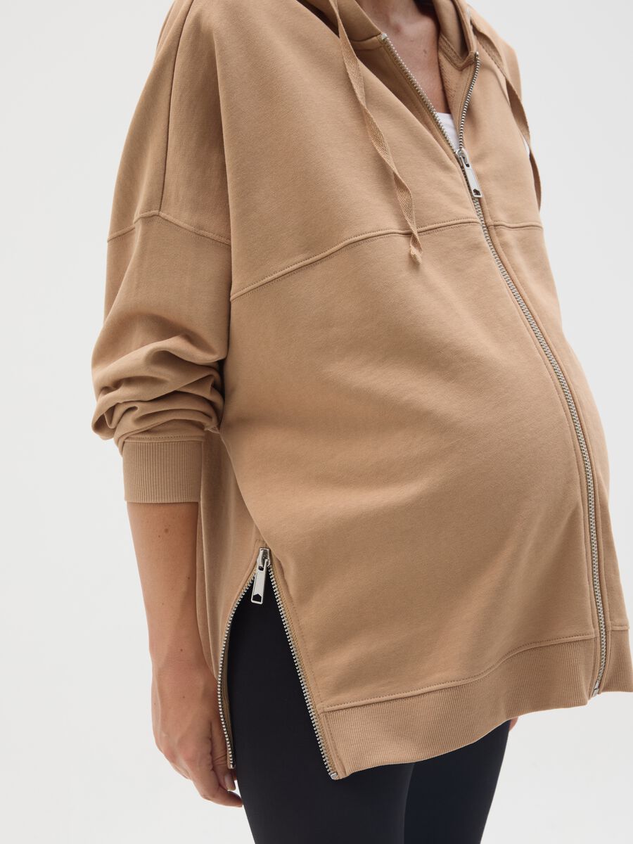 Beige maternity hoodie with zip_2