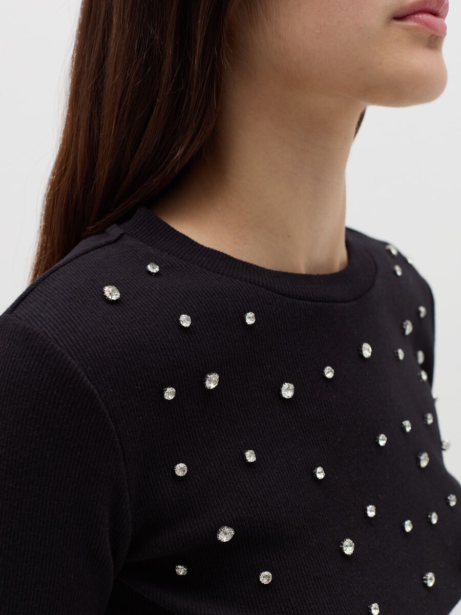 Long-sleeved T-shirt with diamantés_2