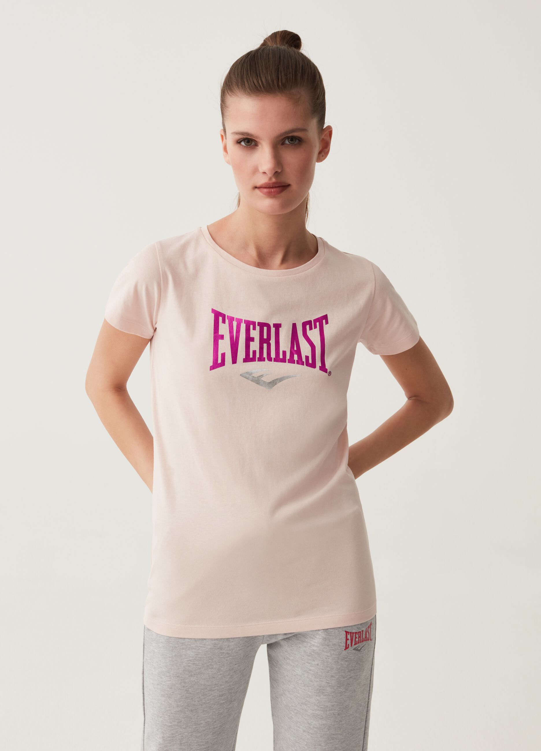 Camiseta de algodón con estampado Everlast metalizado.