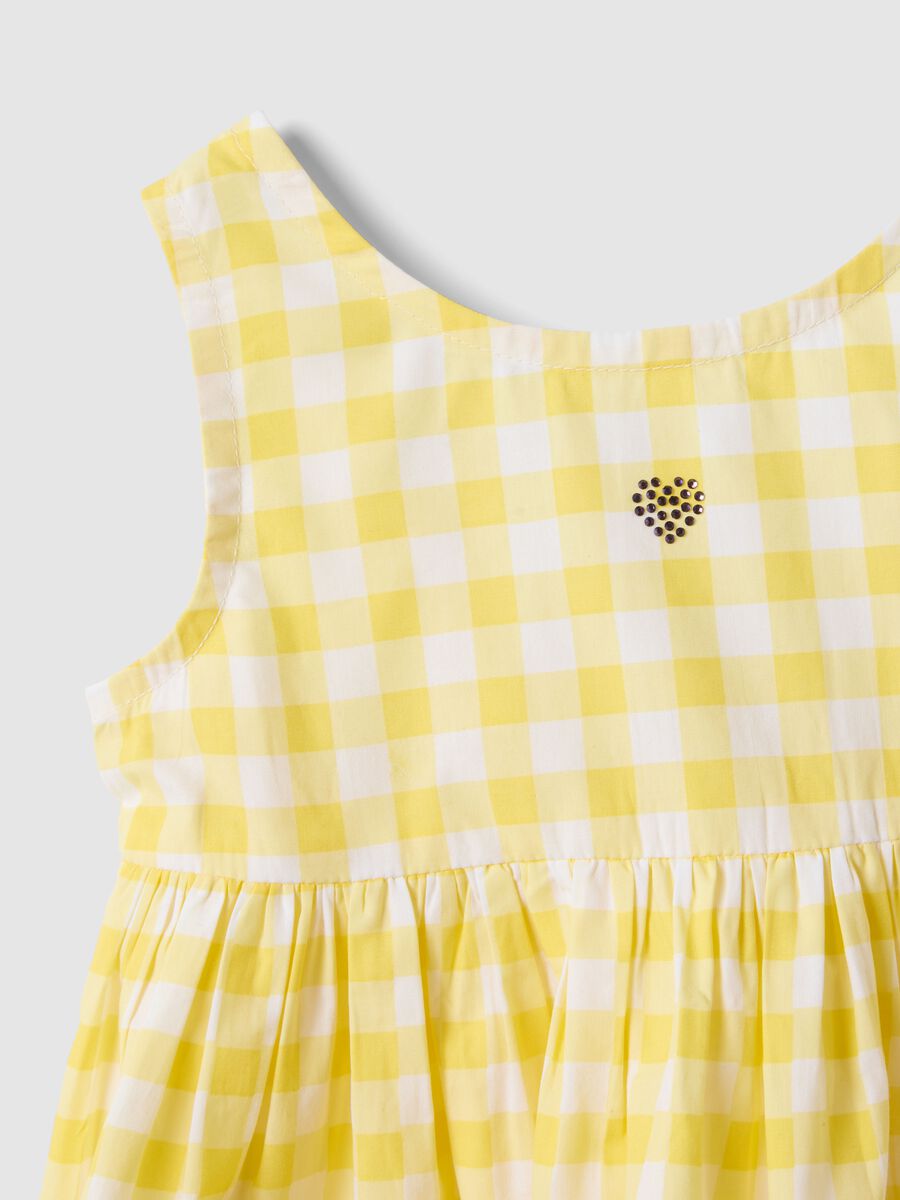 Multicoloured check pure cotton dress for girls with regular fit_2