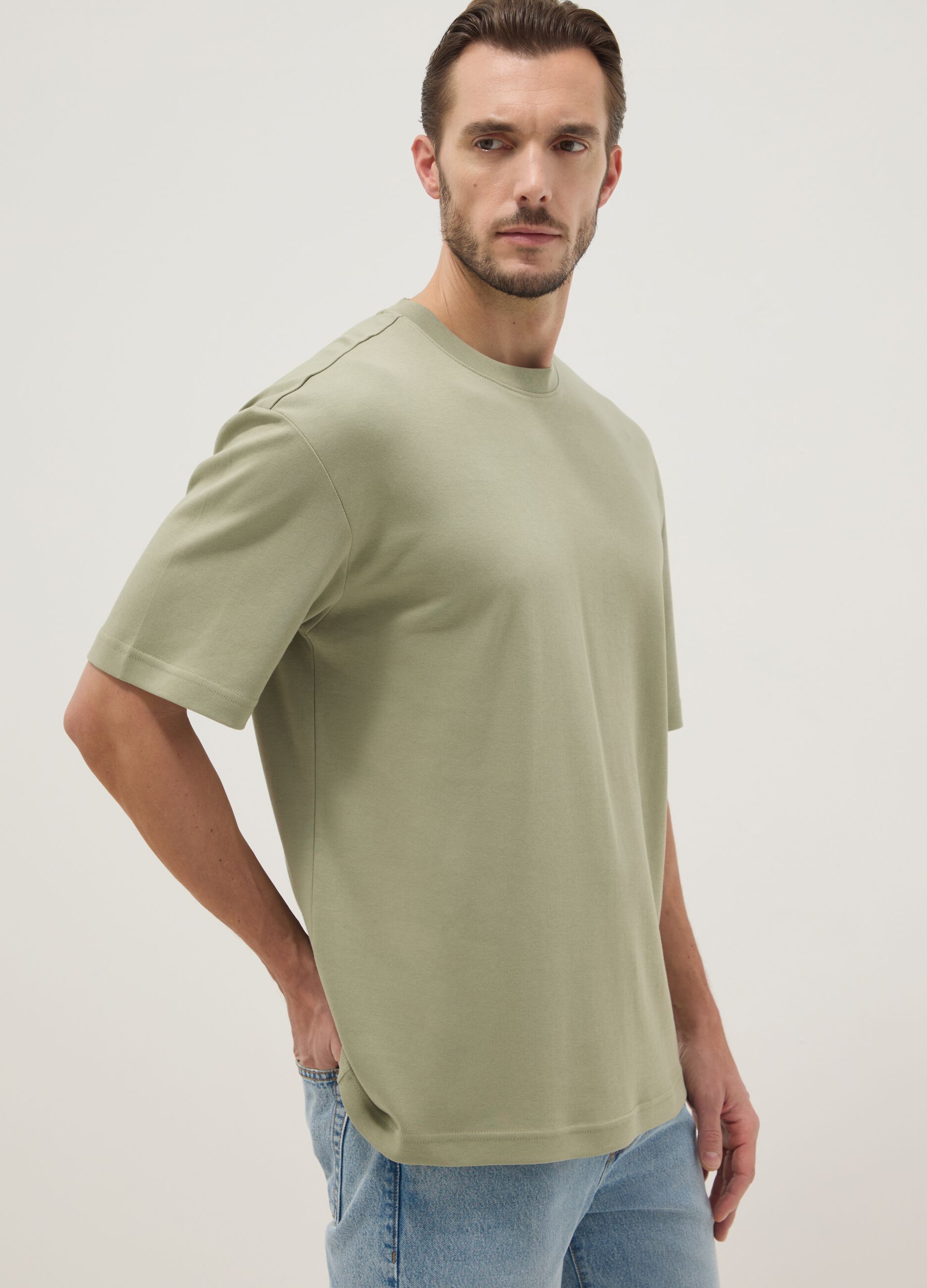 Gr&uuml;nes T-Shirt aus reiner Baumwolle mit kurzen &Auml;rmeln, Relaxed Fit