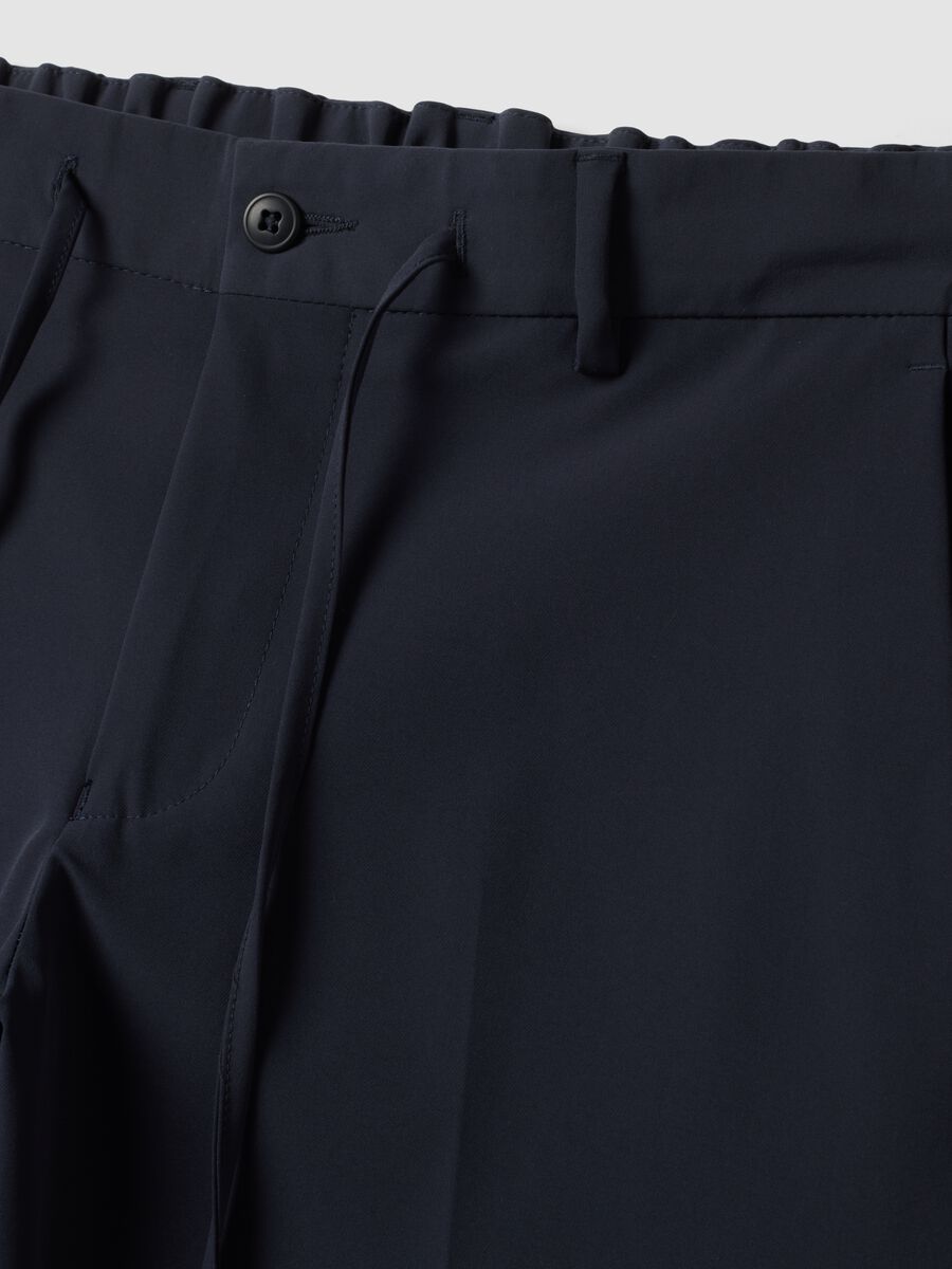 Blue stretch-fabric chino trousers_5