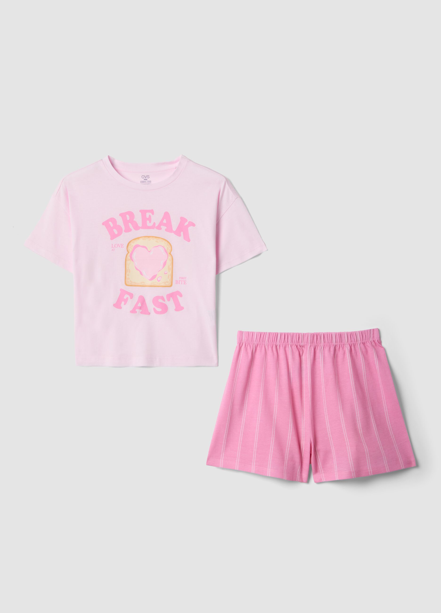 Girls' regular fit pink cotton short pyjamas with print