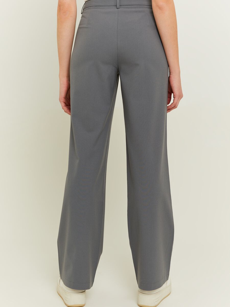 Straight-fit high-rise trousers_2