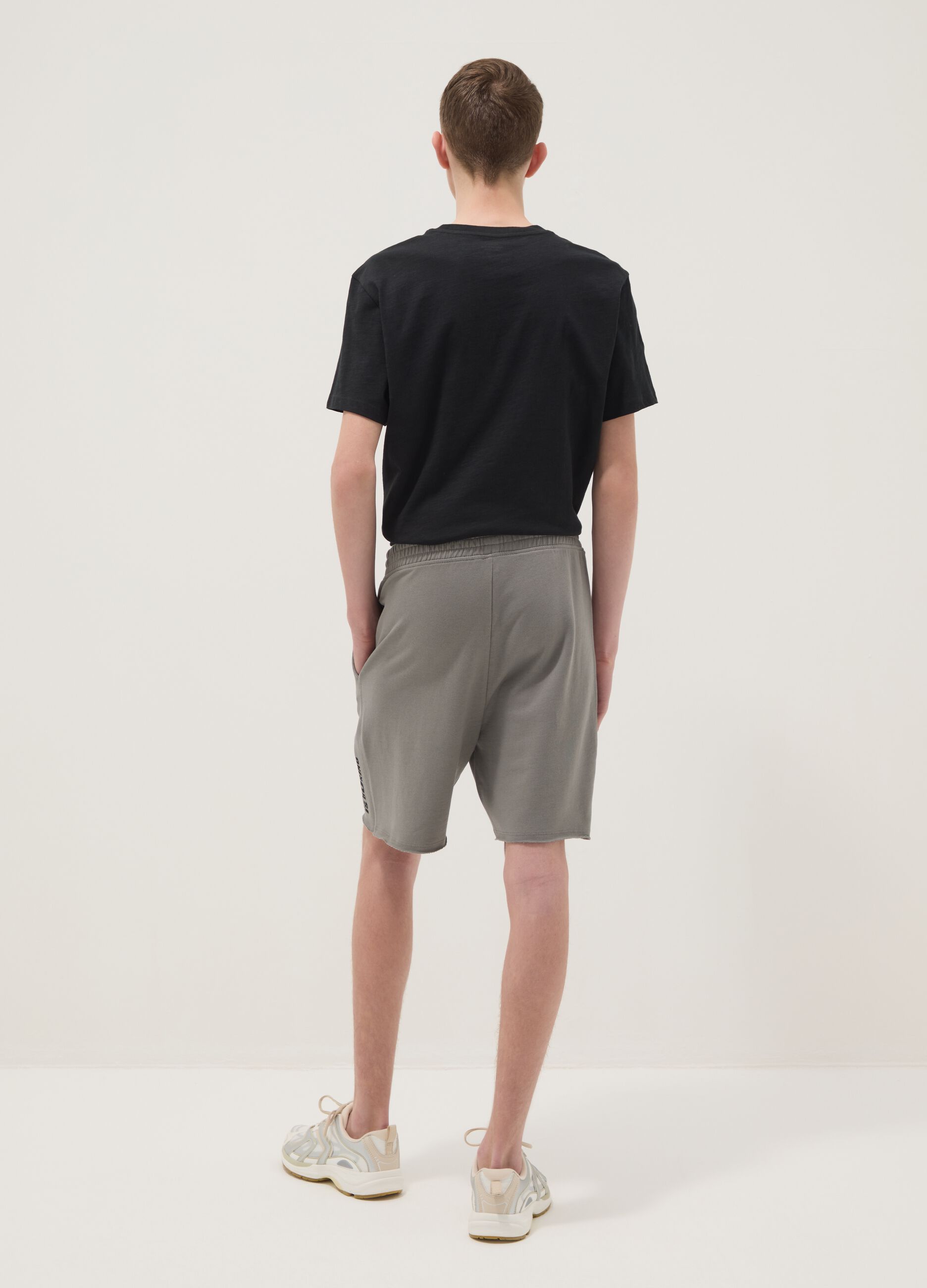 Oversize fit grey pure cotton shorts for boys