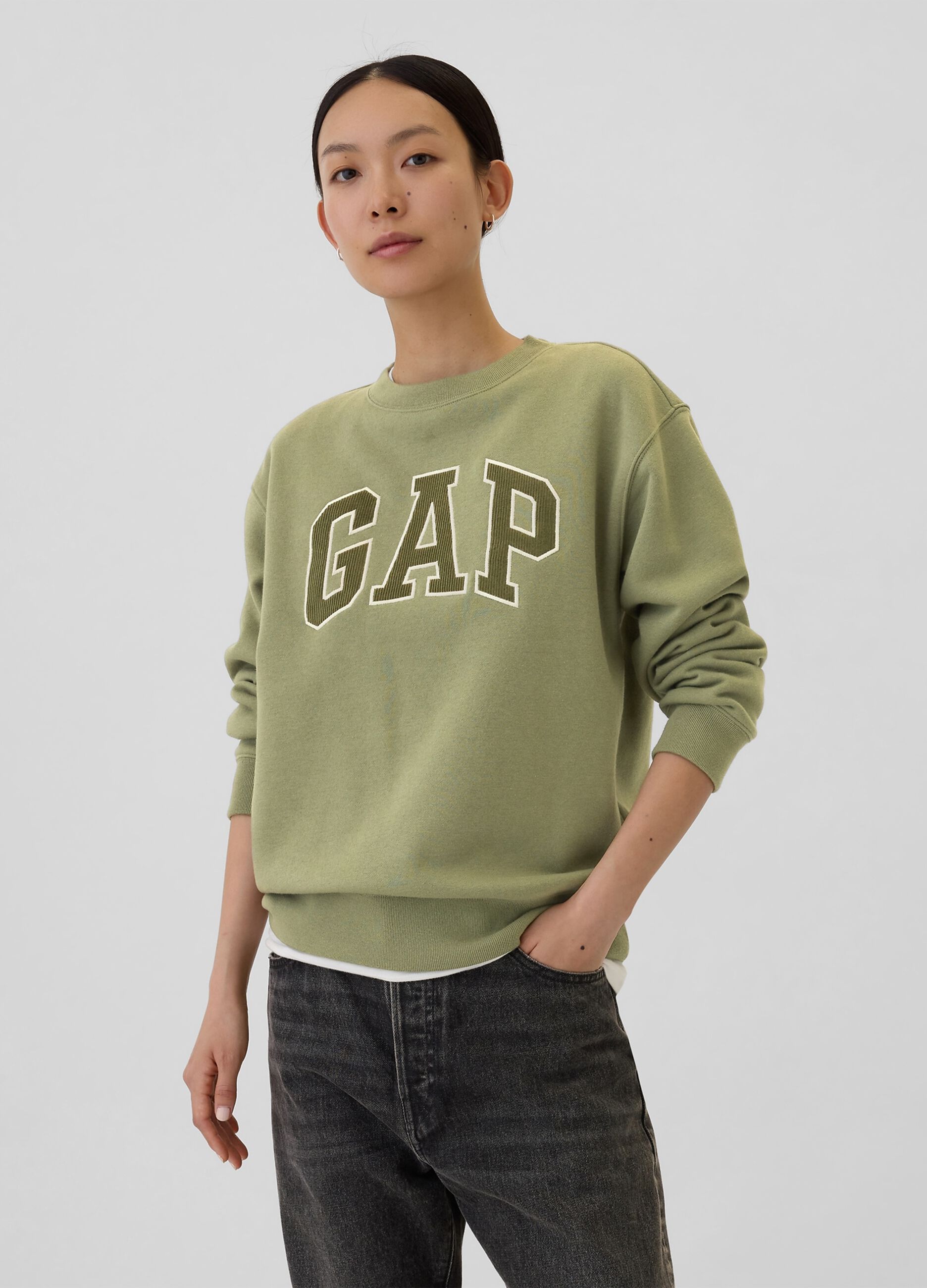 Sweatshirt with logo