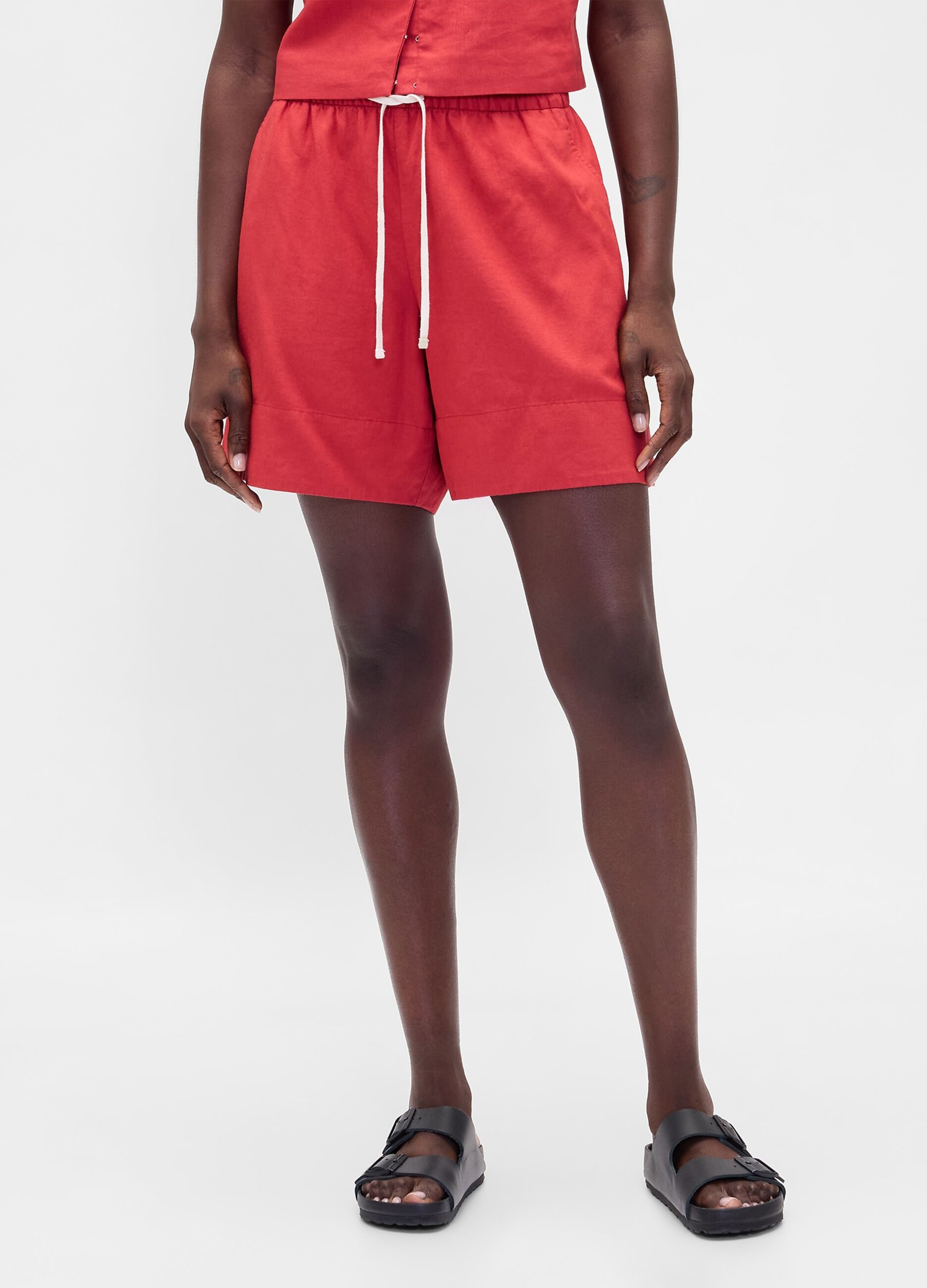 Linen and viscose blend shorts