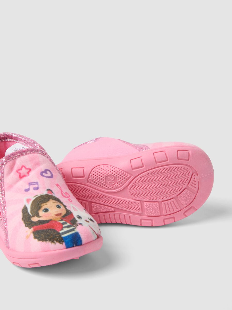 Pink Gabby&rsquo;s Dollhouse printed baby girls&rsquo; slippers_2