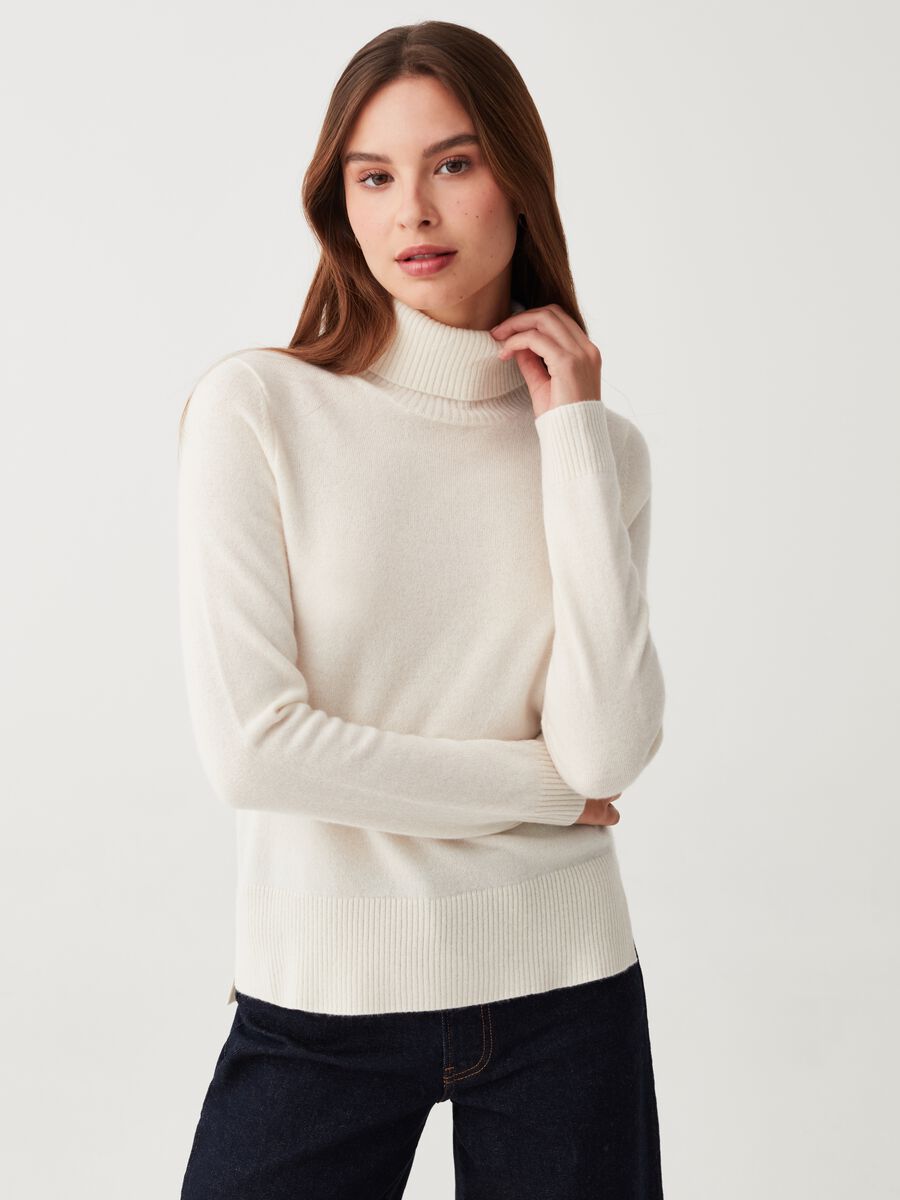 Cashmere pullover with high neck_0