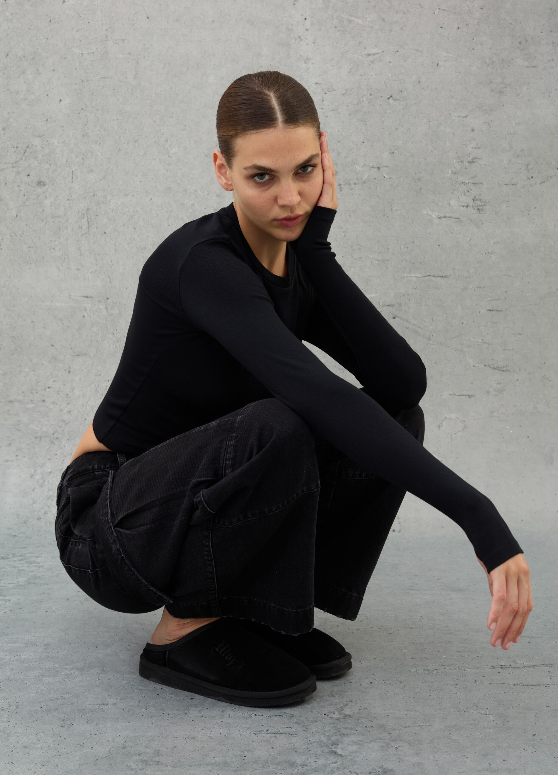 Crop Long-sleeved T-shirt Black