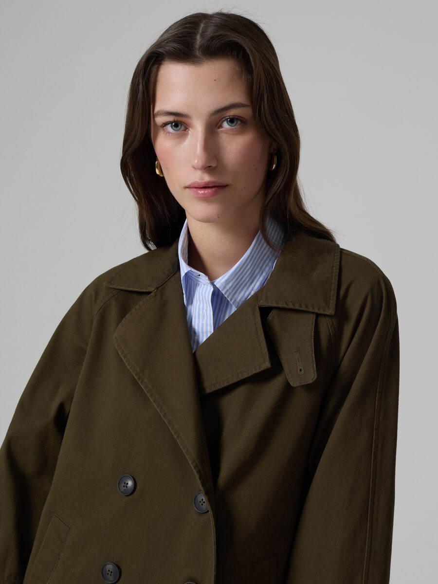 Short double-breasted trench coat_2