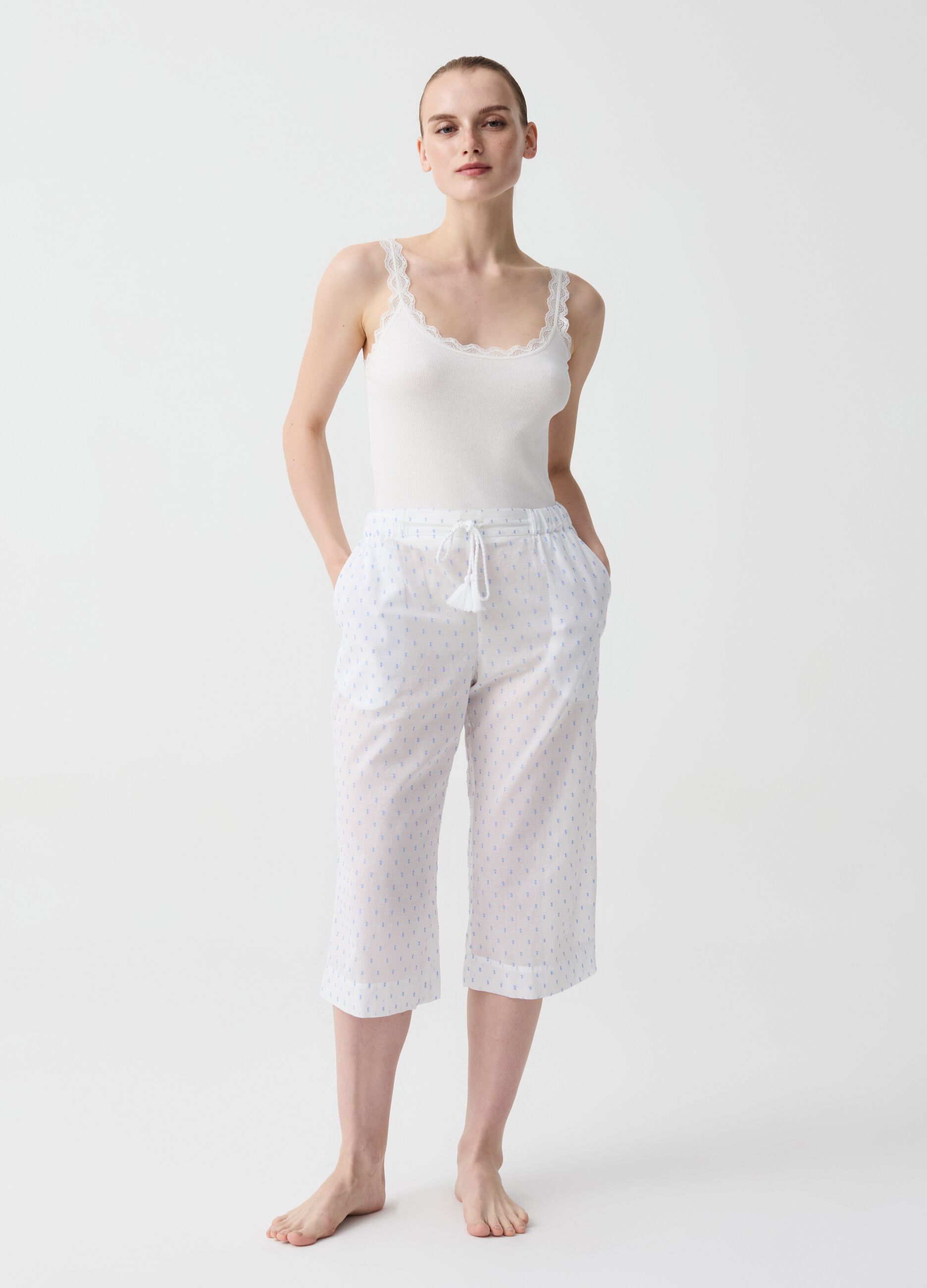 Capri pyjama trousers in cotton dobby