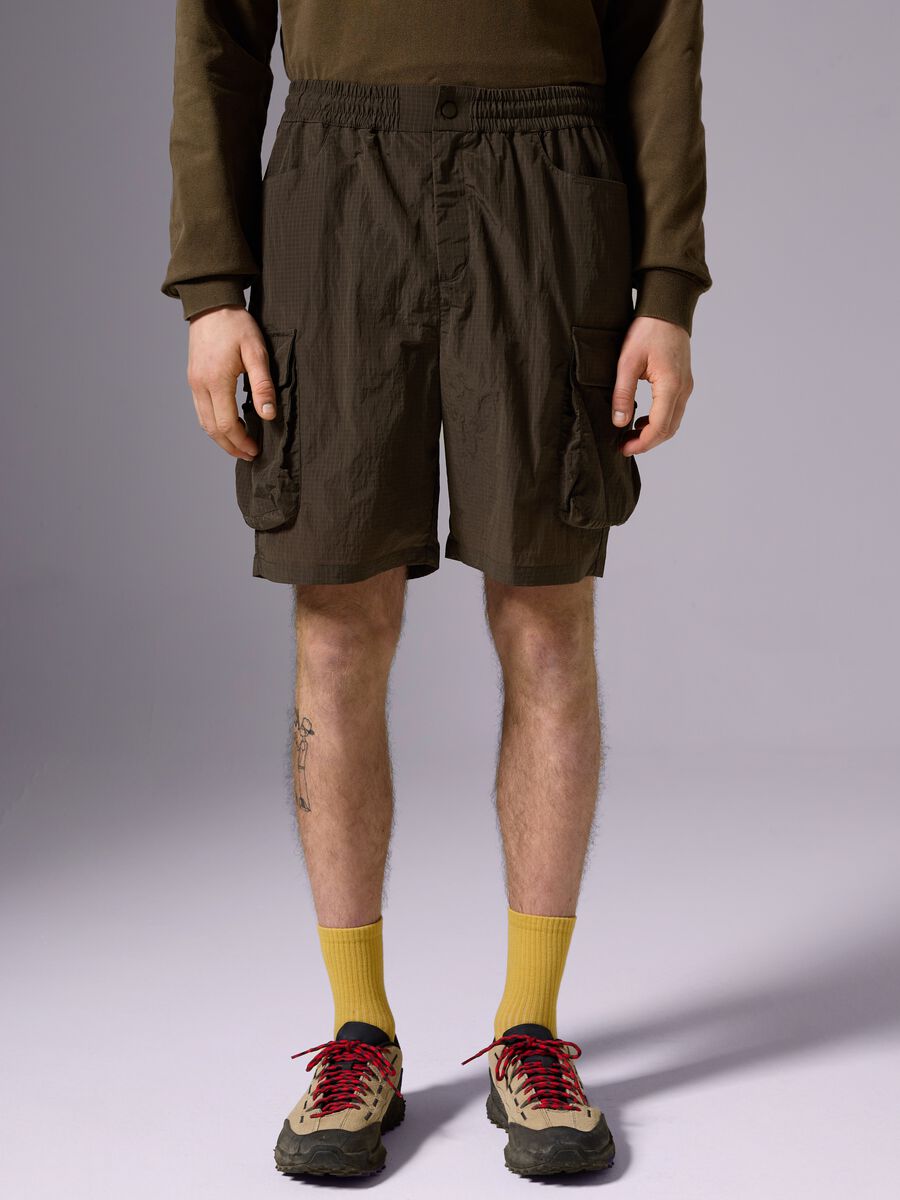 Olivgr&uuml;ne Cargo-Shorts von OVS_1