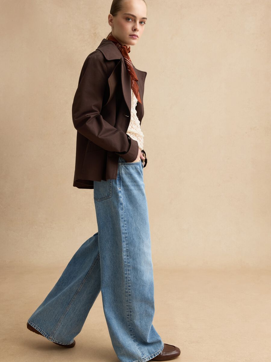 Casaco castanho de algod&atilde;o puro regular fit com bot&otilde;es_0