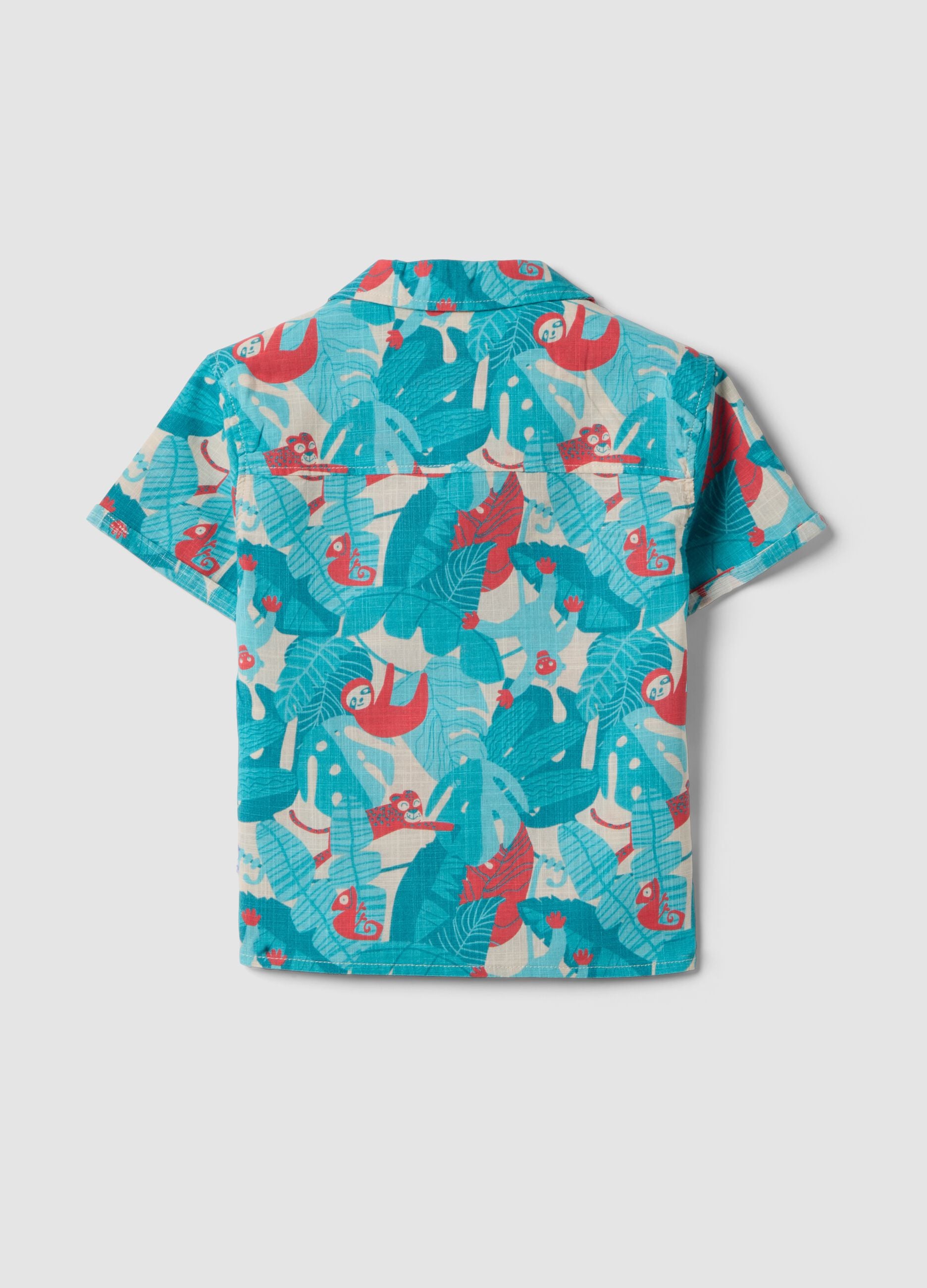 Camisa azul em algod&atilde;o puro com estampado tropical