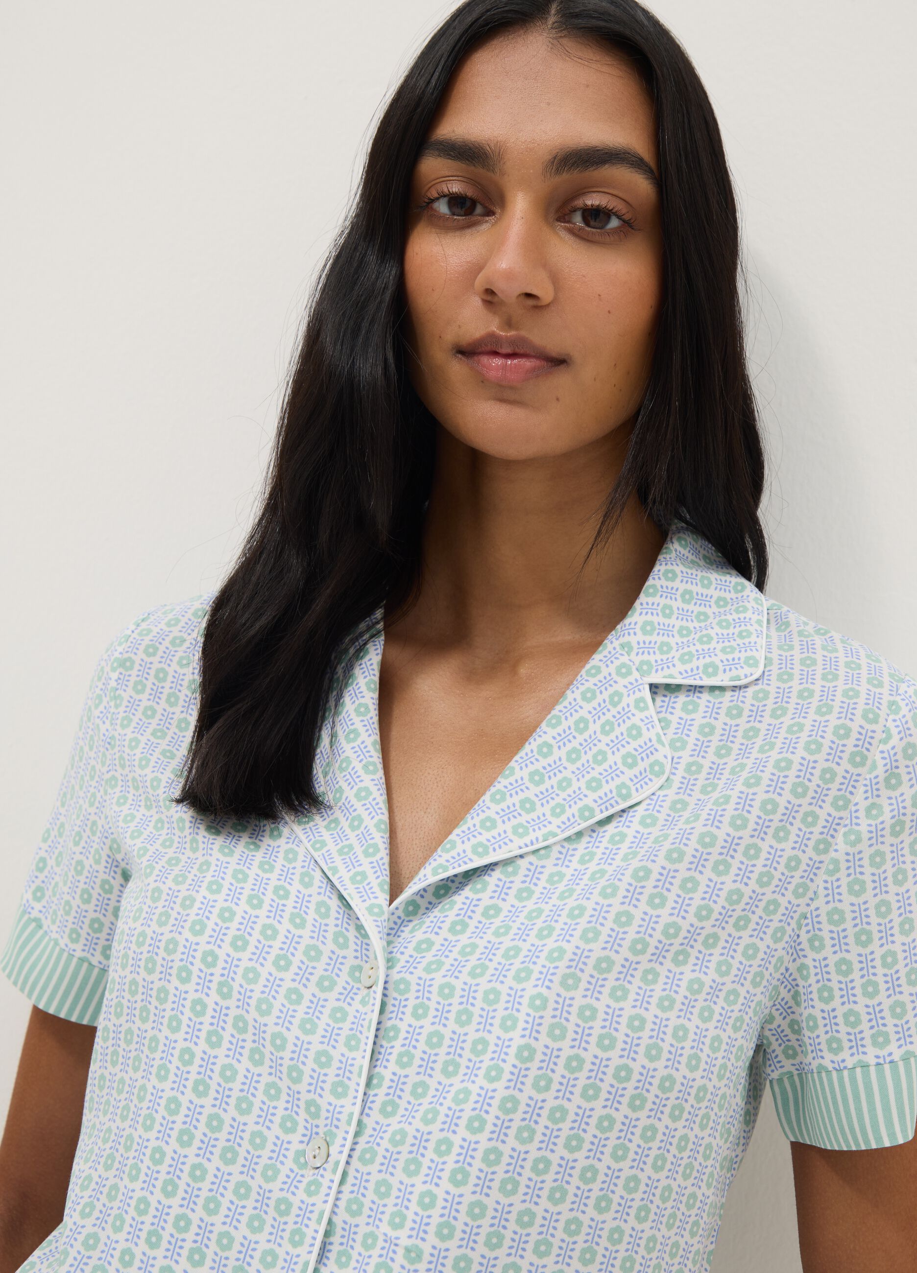 Multicolour pure viscose pyjama shirt, regular fit with design