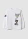 Sweatshirt branca em mistura de algod&atilde;o com gola redonda e estampado racing para menino_0
