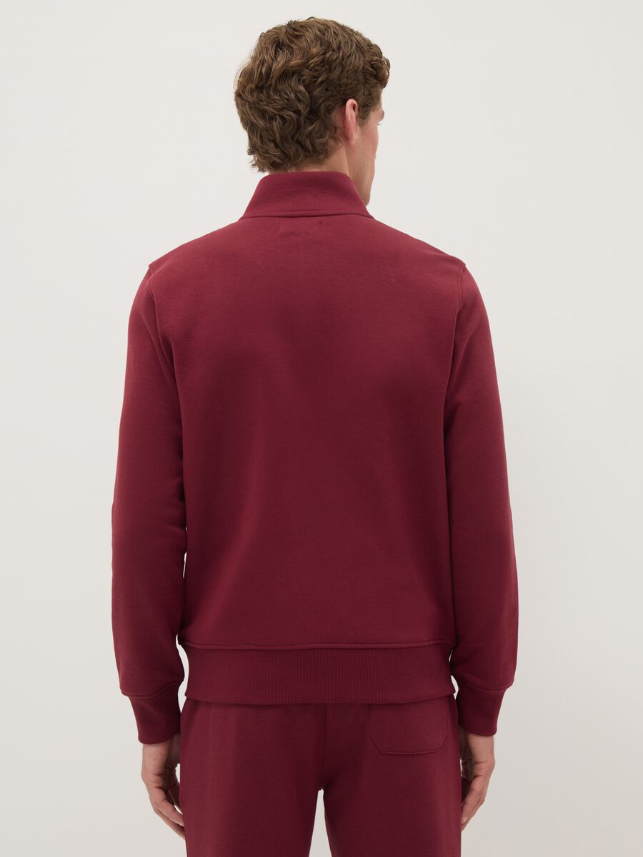 &Kappa;ό&kappa;&kappa;&iota;&nu;&eta; &mu;&pi;&lambda;&omicron;ύ&zeta;&alpha; &phi;&omicron;ύ&tau;&epsilon;&rho; &alpha;&pi;ό &mu;&epsilon;ί&gamma;&mu;&alpha; &beta;&alpha;&mu;&beta;&alpha;&kappa;&iota;&omicron;ύ &mu;&epsilon; &kappa;&alpha;&nu;&omicron;&nu;&iota;&kappa;ή &epsilon;&phi;&alpha;&rho;&mu;&omicron;&gamma;ή &kappa;&alpha;&iota; &phi;&epsilon;&rho;&mu;&omicron;&upsilon;ά&rho;_2