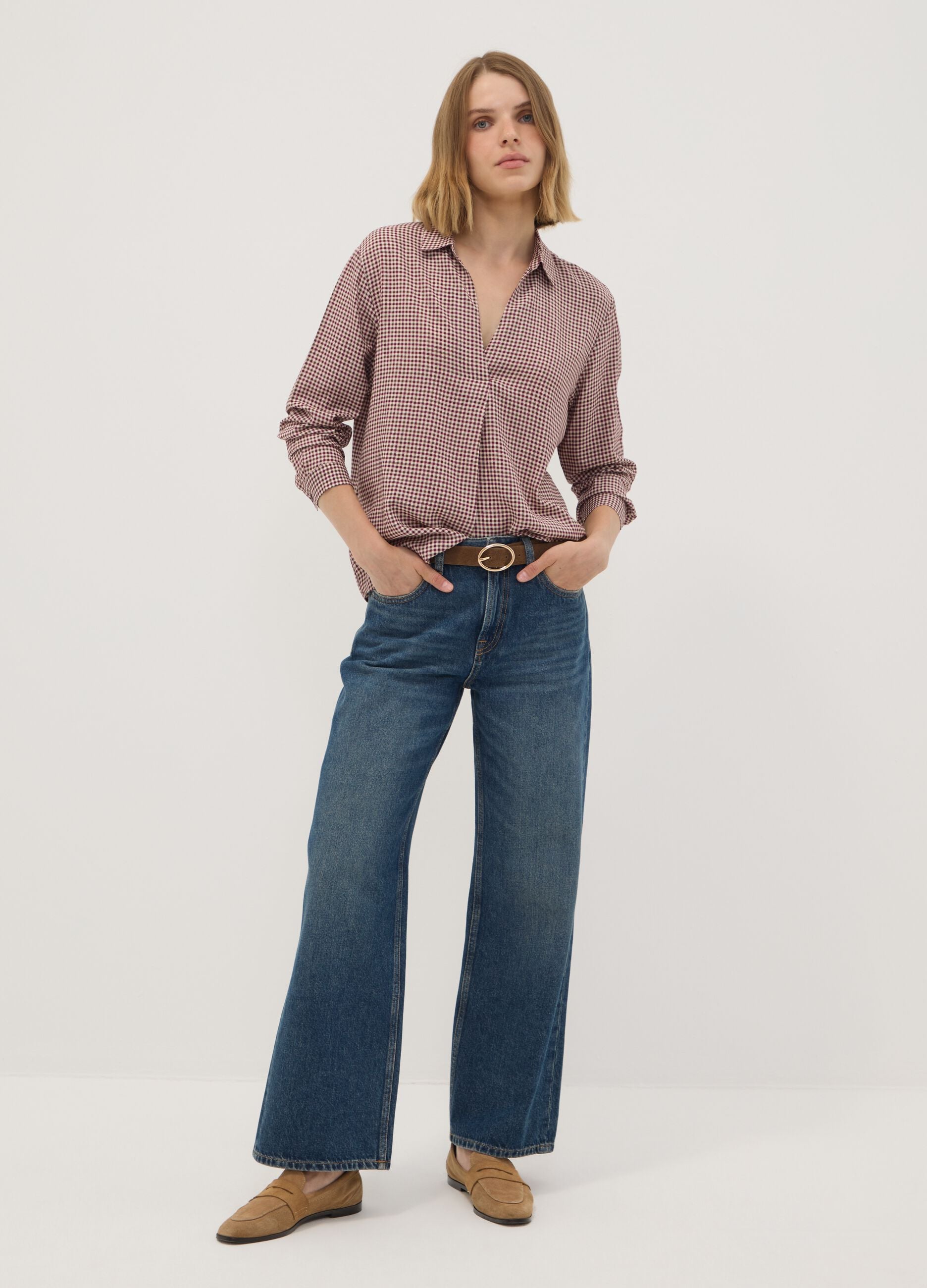 Camicia marrone a quadretti in pura viscosa con colletto classico regular fit