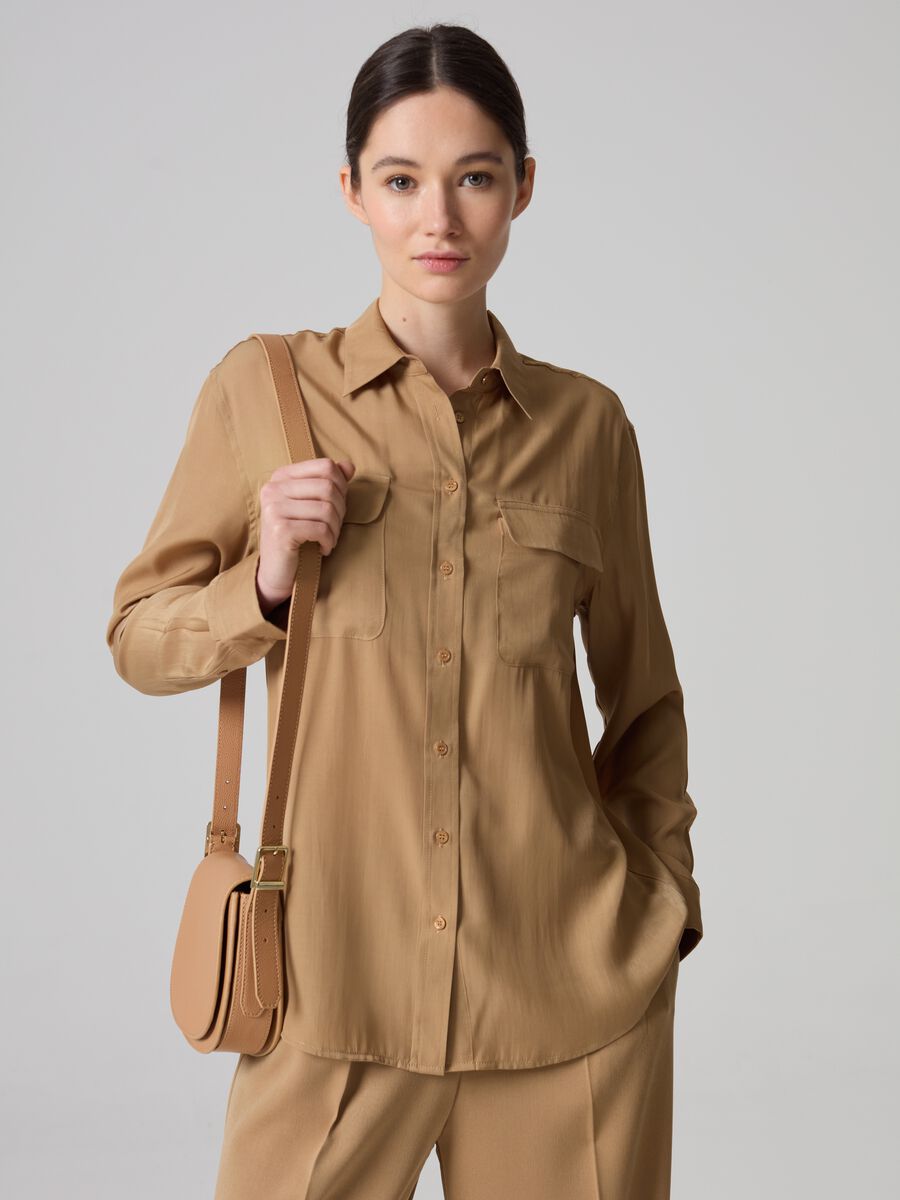 Contemporary City relaxed-fit shirt in satin_0