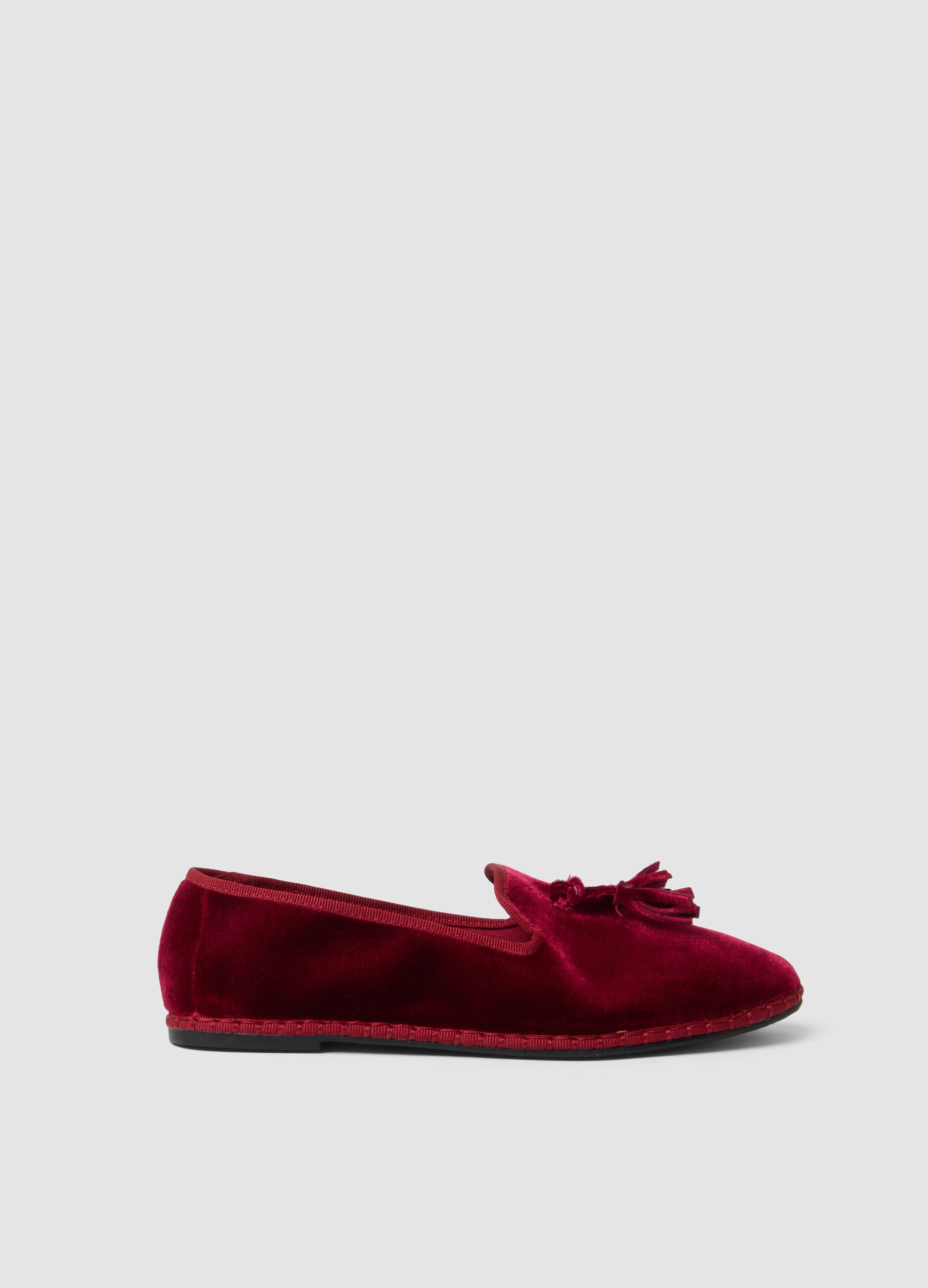 Classic red Furlane with tassels