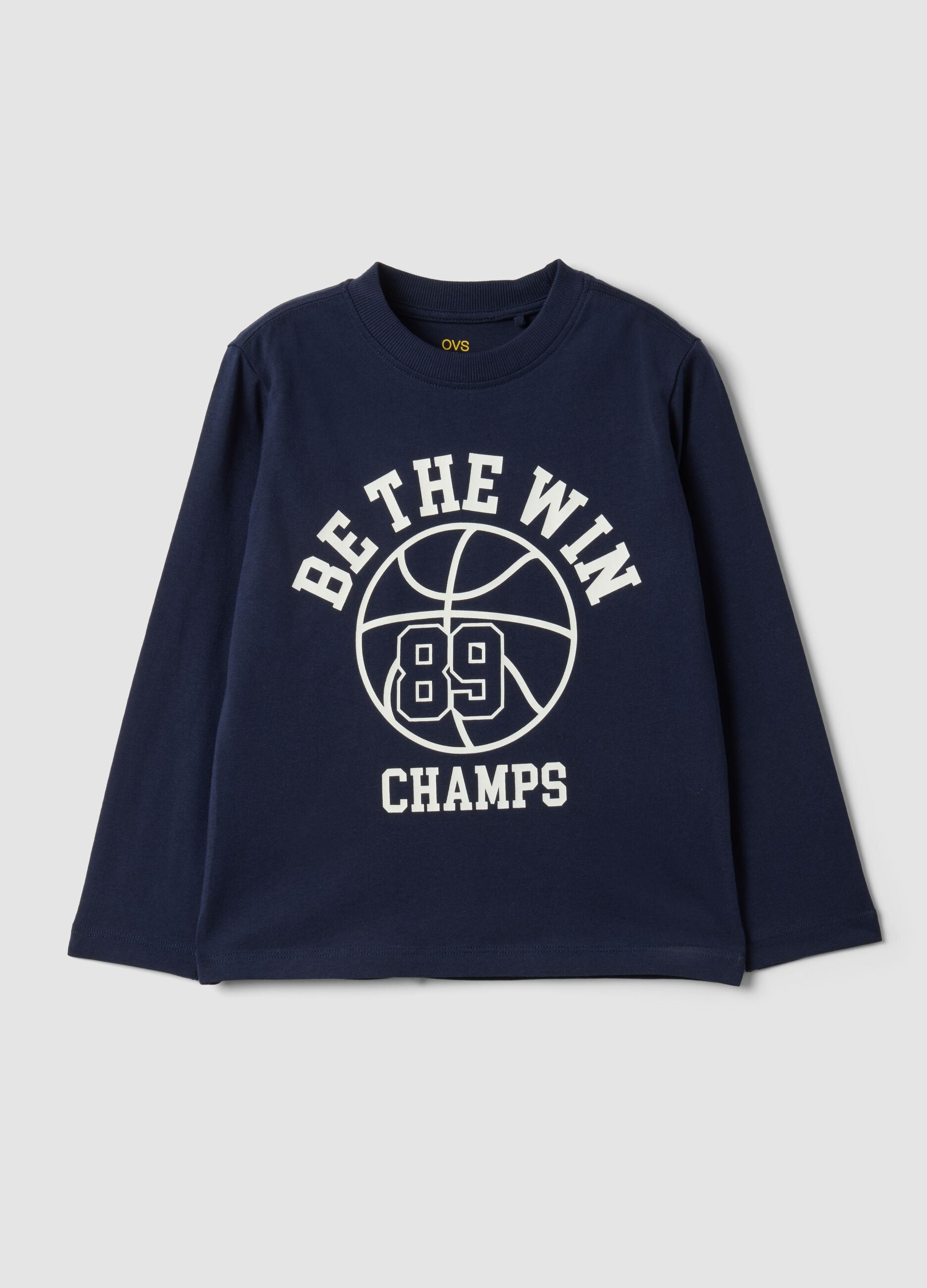 &Mu;&pi;&lambda;&epsilon; T-shirt &alpha;&pi;ό 100% &omicron;&rho;&gamma;&alpha;&nu;&iota;&kappa;ό &beta;&alpha;&mu;&beta;ά&kappa;&iota; &mu;&epsilon; &sigma;&tau;ά&mu;&pi;&alpha; college &gamma;&iota;&alpha; &alpha;&gamma;ό&rho;&iota;