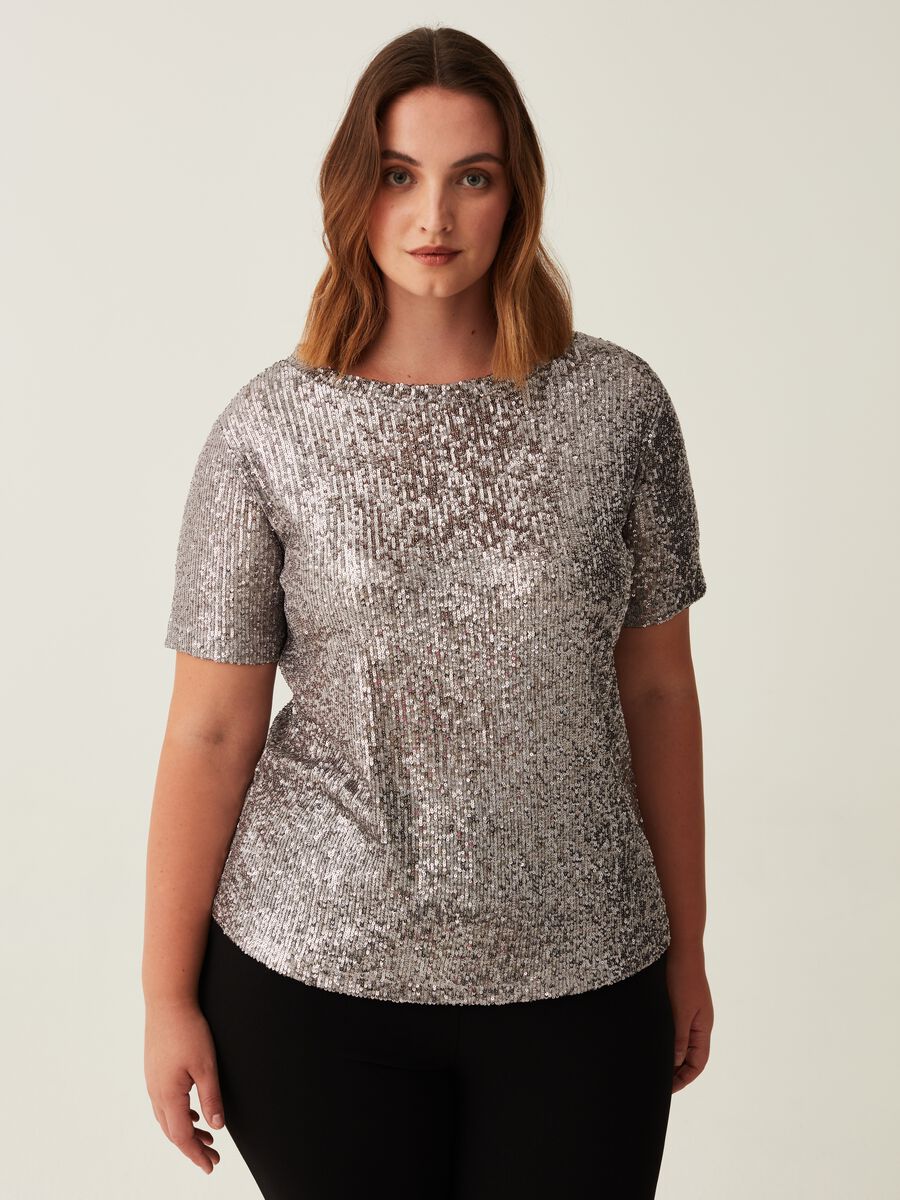 Curvy T-shirt with sequins_1