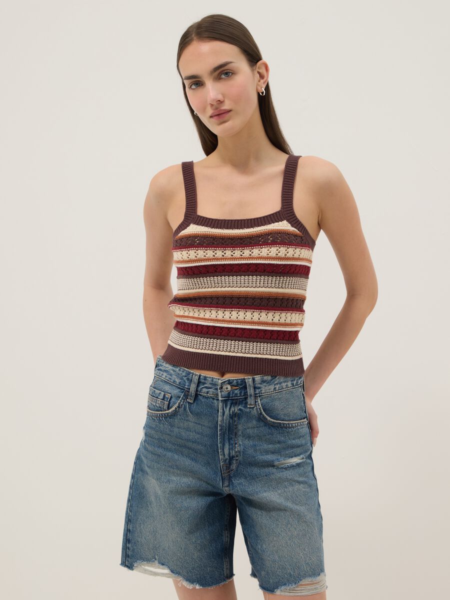 Eng anliegende Weste aus reiner Baumwolle mit mehrfarbigen Streifen und schmalen Tr&auml;gern_2