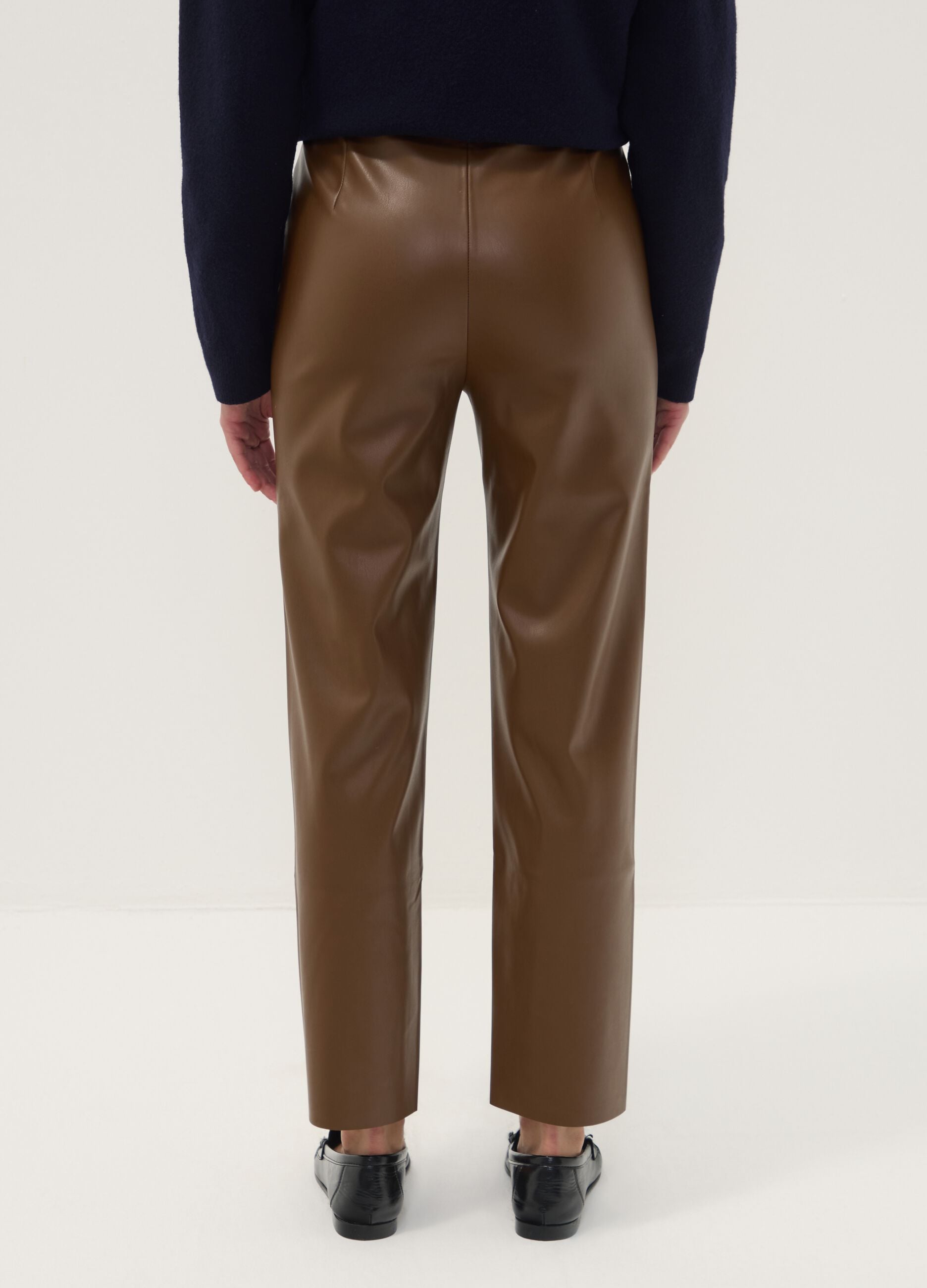 Leggings marroni slim fit con vita regular ed elastico