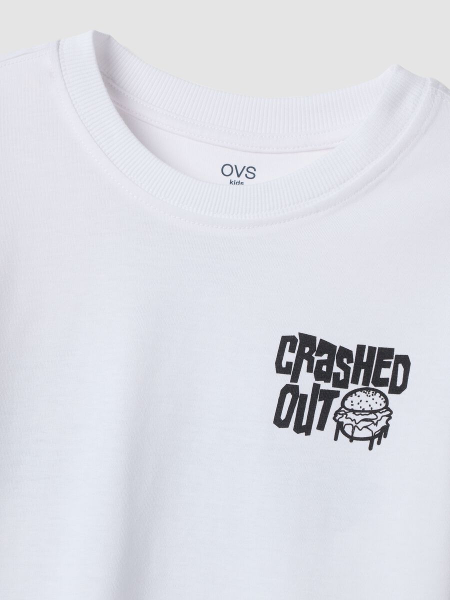 &Lambda;&epsilon;&upsilon;&kappa;ό T-shirt &alpha;&pi;ό 100% &omicron;&rho;&gamma;&alpha;&nu;&iota;&kappa;ό &beta;&alpha;&mu;&beta;ά&kappa;&iota;, relaxed &epsilon;&phi;&alpha;&rho;&mu;&omicron;&gamma;ή, &mu;&epsilon; &sigma;&tau;ά&mu;&pi;&alpha;_1