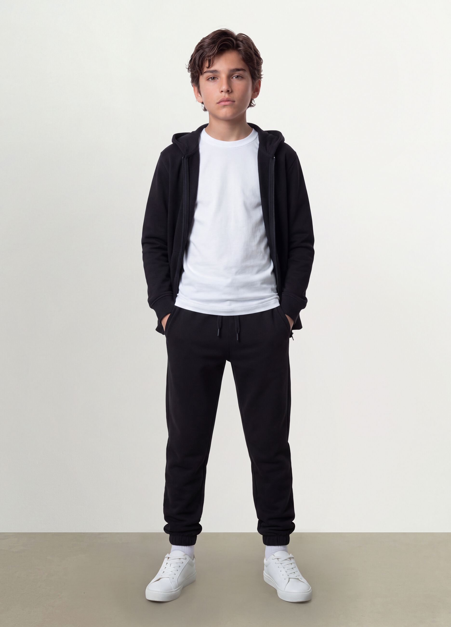 Black organic cotton hooded sweatshirt, regular fit, for boys