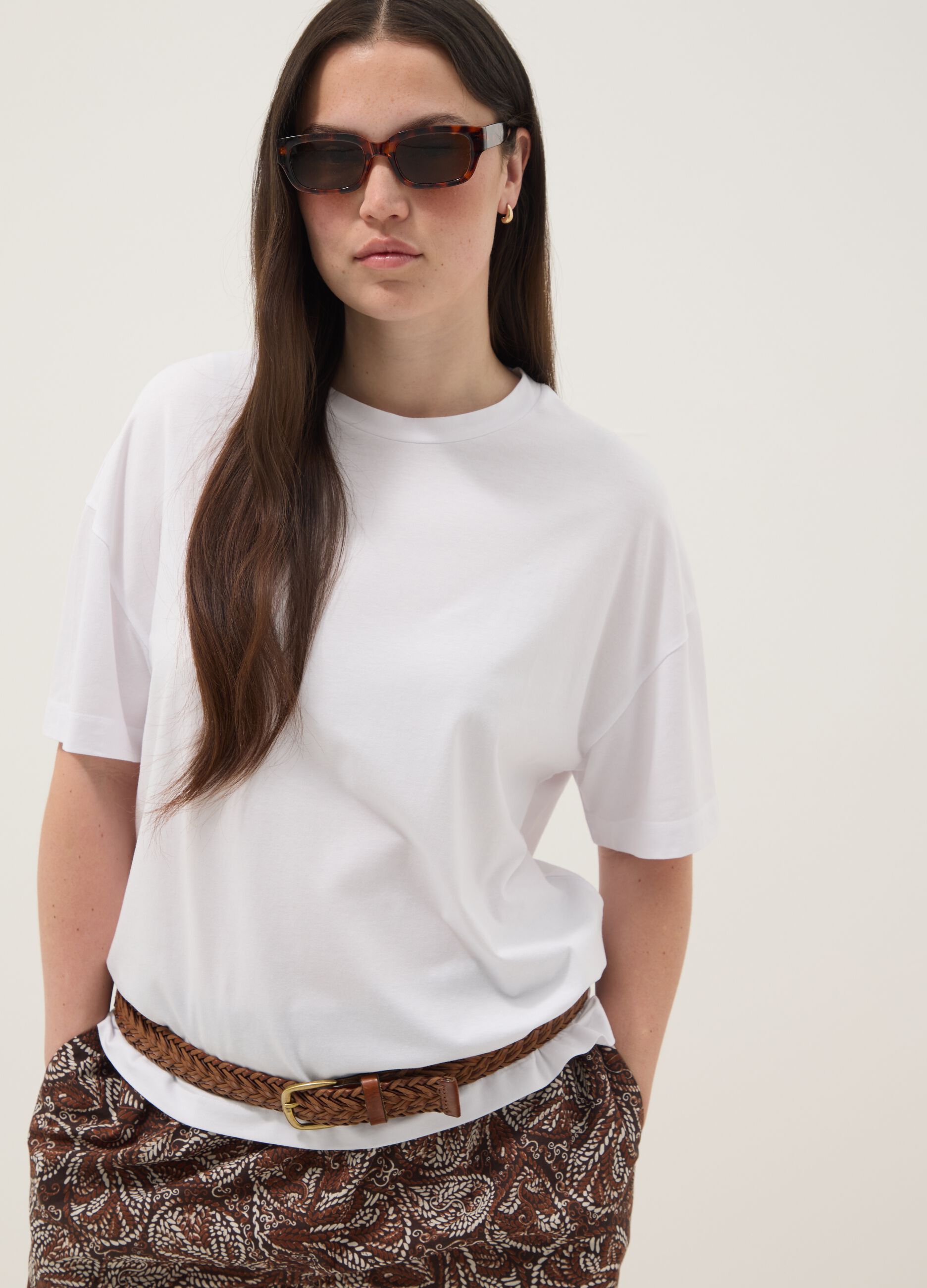 &Lambda;&epsilon;&upsilon;&kappa;ό &beta;&alpha;&mu;&beta;&alpha;&kappa;&epsilon;&rho;ό T-shirt regular fit &mu;&epsilon; &epsilon;&lambda;&alpha;&sigma;&tau;&iota;&kappa;ό modal