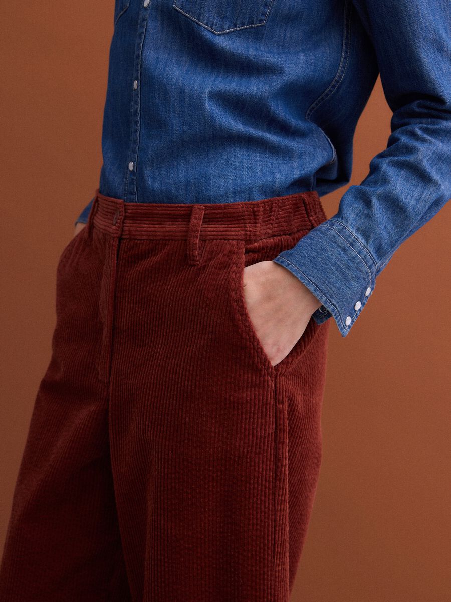 Orangefarbene Rippstrick-Hose aus reiner Baumwolle im Regular Fit_3