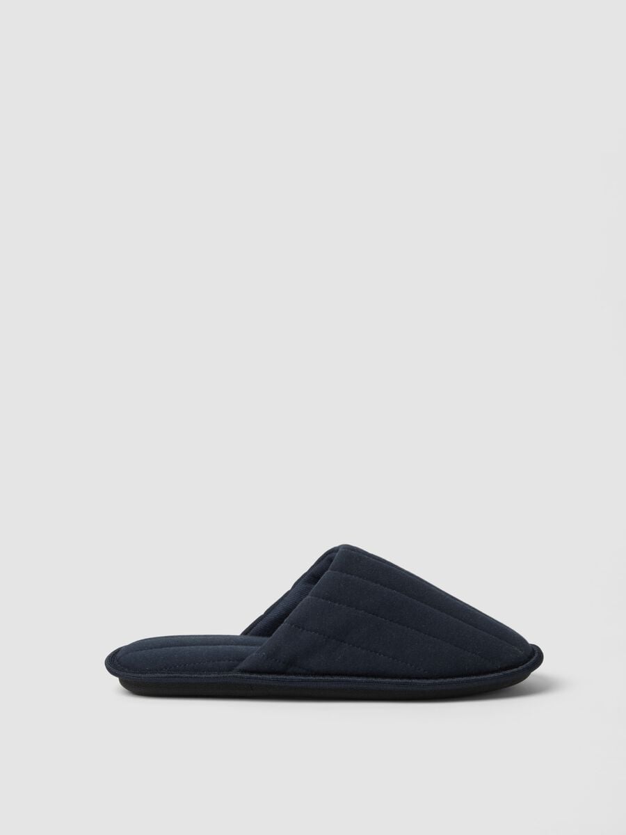 Padded blue slippers for home_0