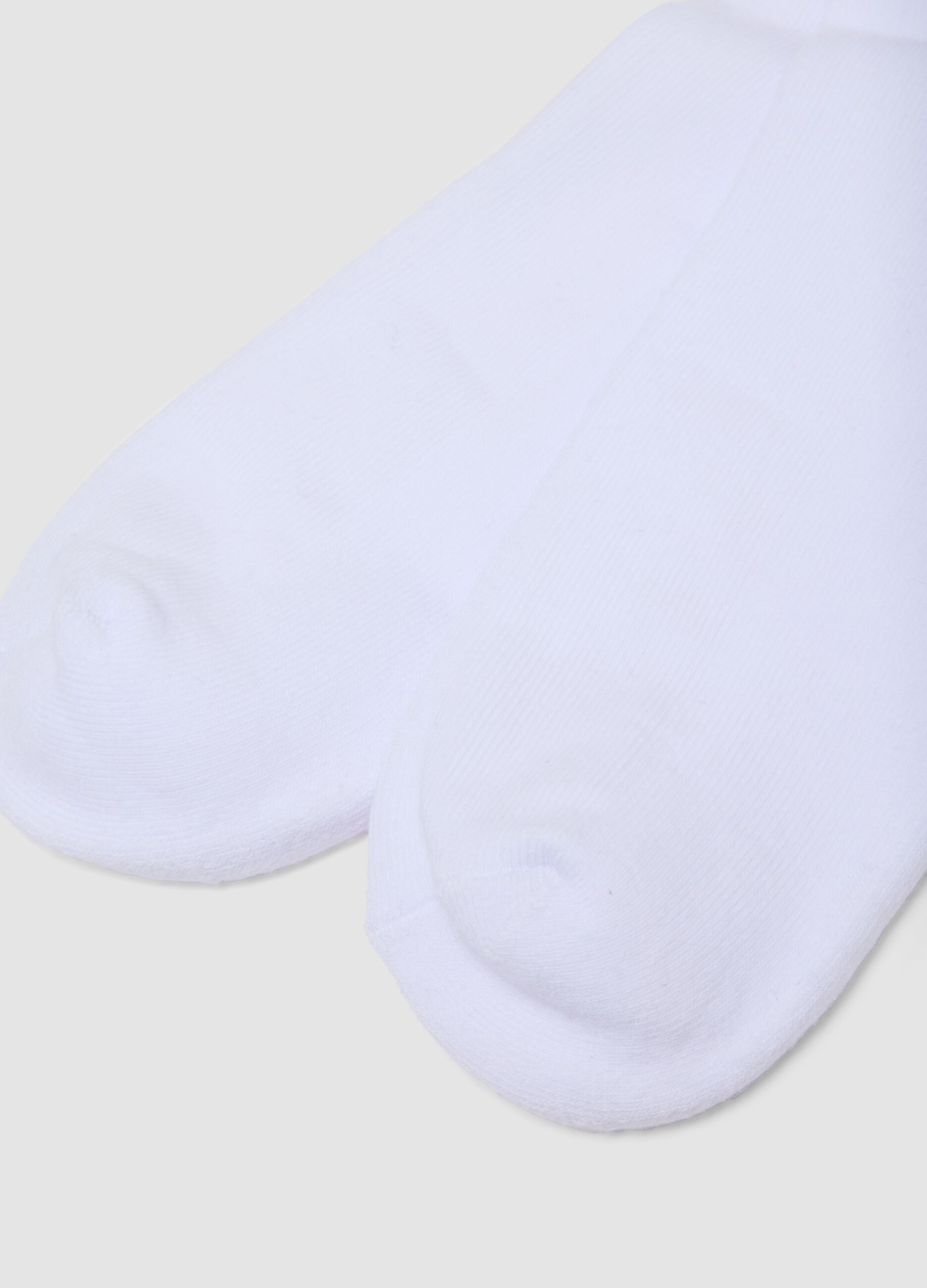 Chaussettes de sport blanches en coton stretch avec logo brod&eacute;