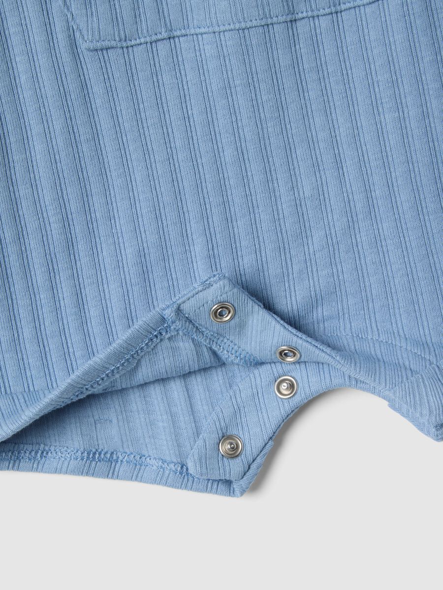 &Beta;&rho;&epsilon;&phi;&iota;&kappa;ό &Rho;&iota;&gamma;έ &Phi;&omicron;&rho;&mu;ά&kappa;&iota; &alpha;&pi;ό &Kappa;&alpha;&theta;&alpha;&rho;ό &Beta;&alpha;&mu;&beta;ά&kappa;&iota; &mu;&epsilon; &Kappa;&omicron;&upsilon;&mu;&pi;&iota;ά_3