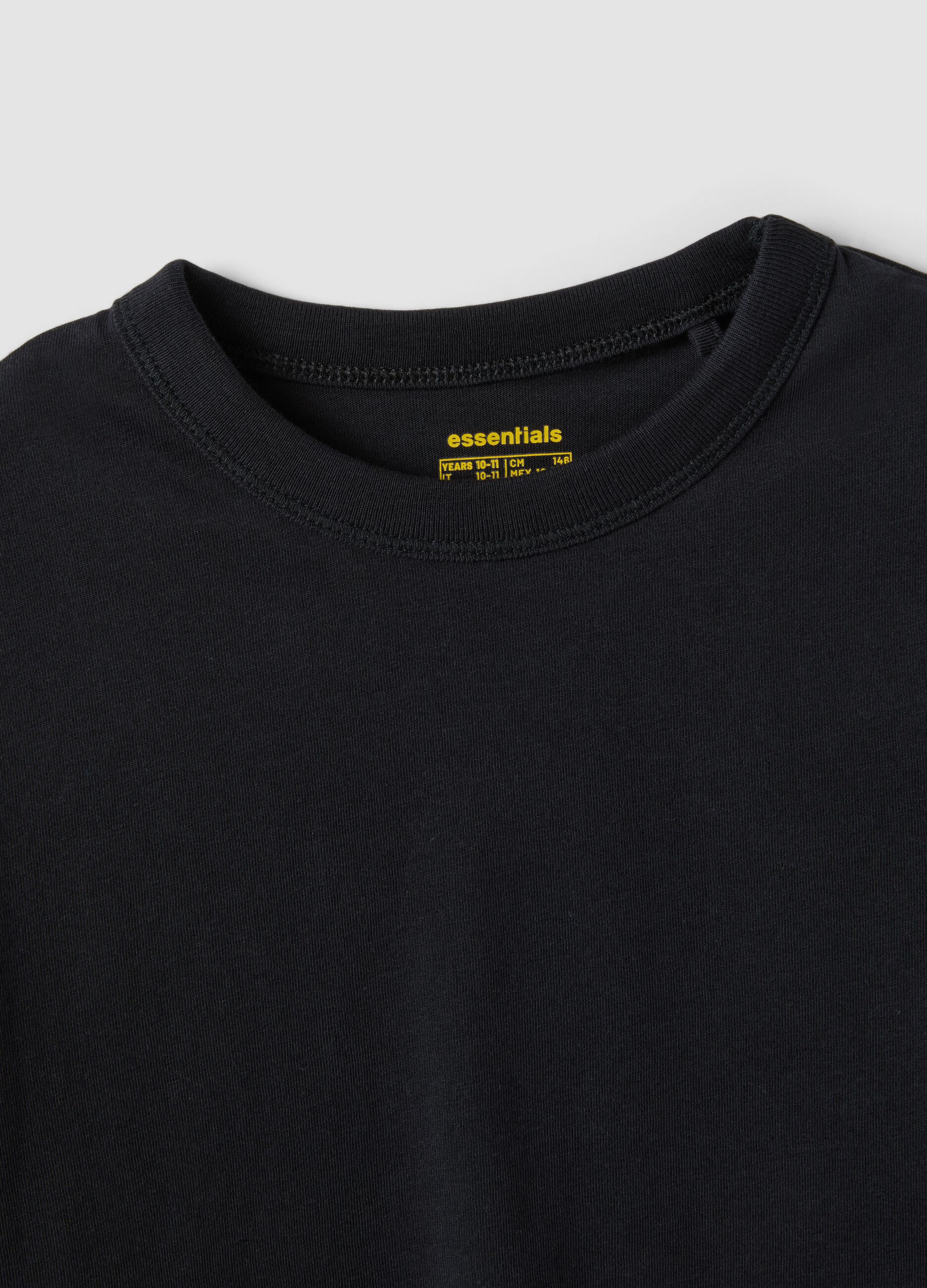 &Mu;&alpha;ύ&rho;&omicron; T-shirt &alpha;&pi;ό &alpha;&gamma;&nu;ό &beta;&alpha;&mu;&beta;ά&kappa;&iota; &mu;&epsilon; &rho;&iota;&mu;&pi; &lambda;&alpha;&iota;&mu;ό&kappa;&omicron;&psi;&eta; &gamma;&iota;&alpha; &kappa;&omicron;&rho;ί&tau;&sigma;&iota;