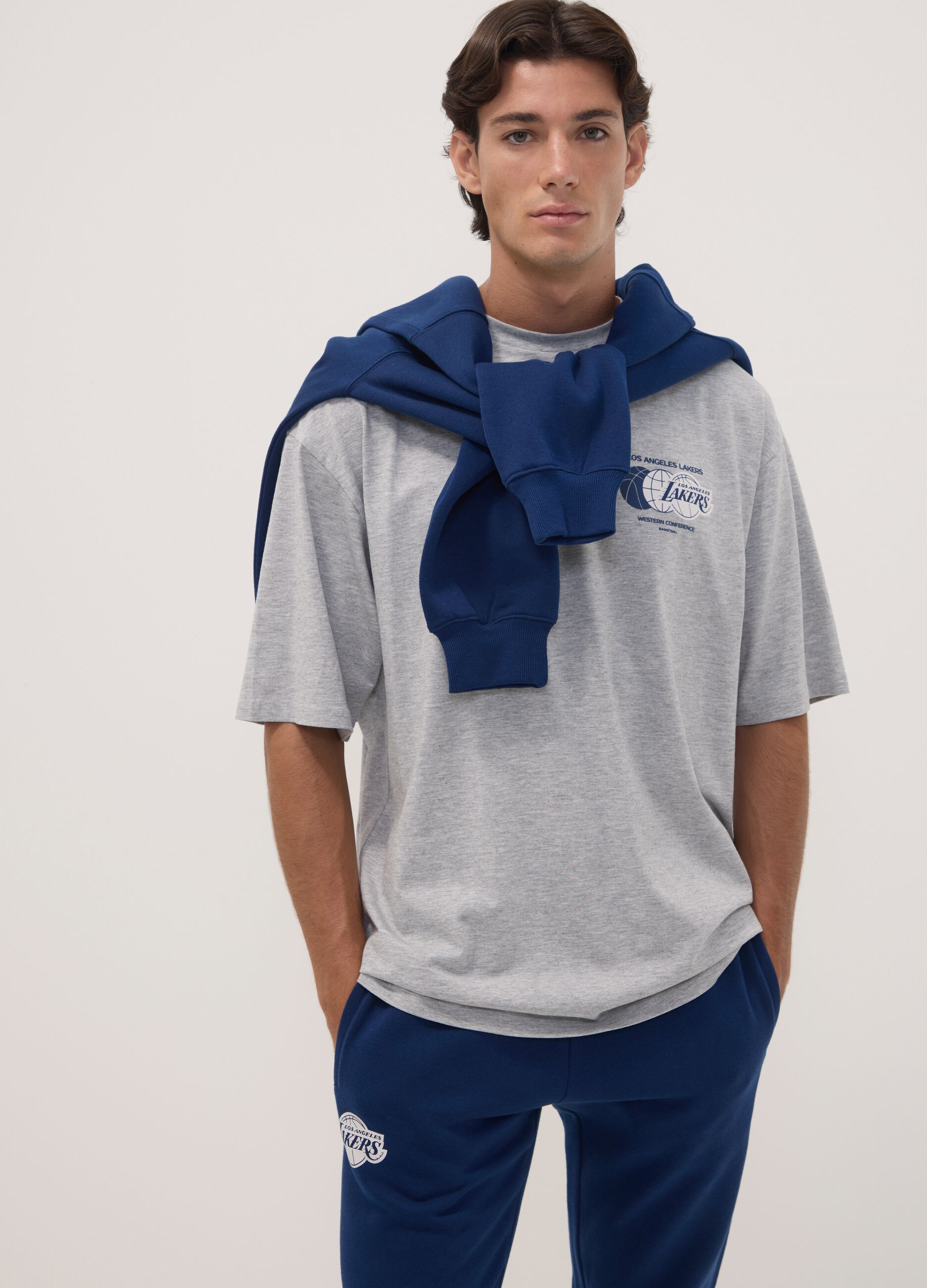 Grey pure cotton T-shirt with Lakers print