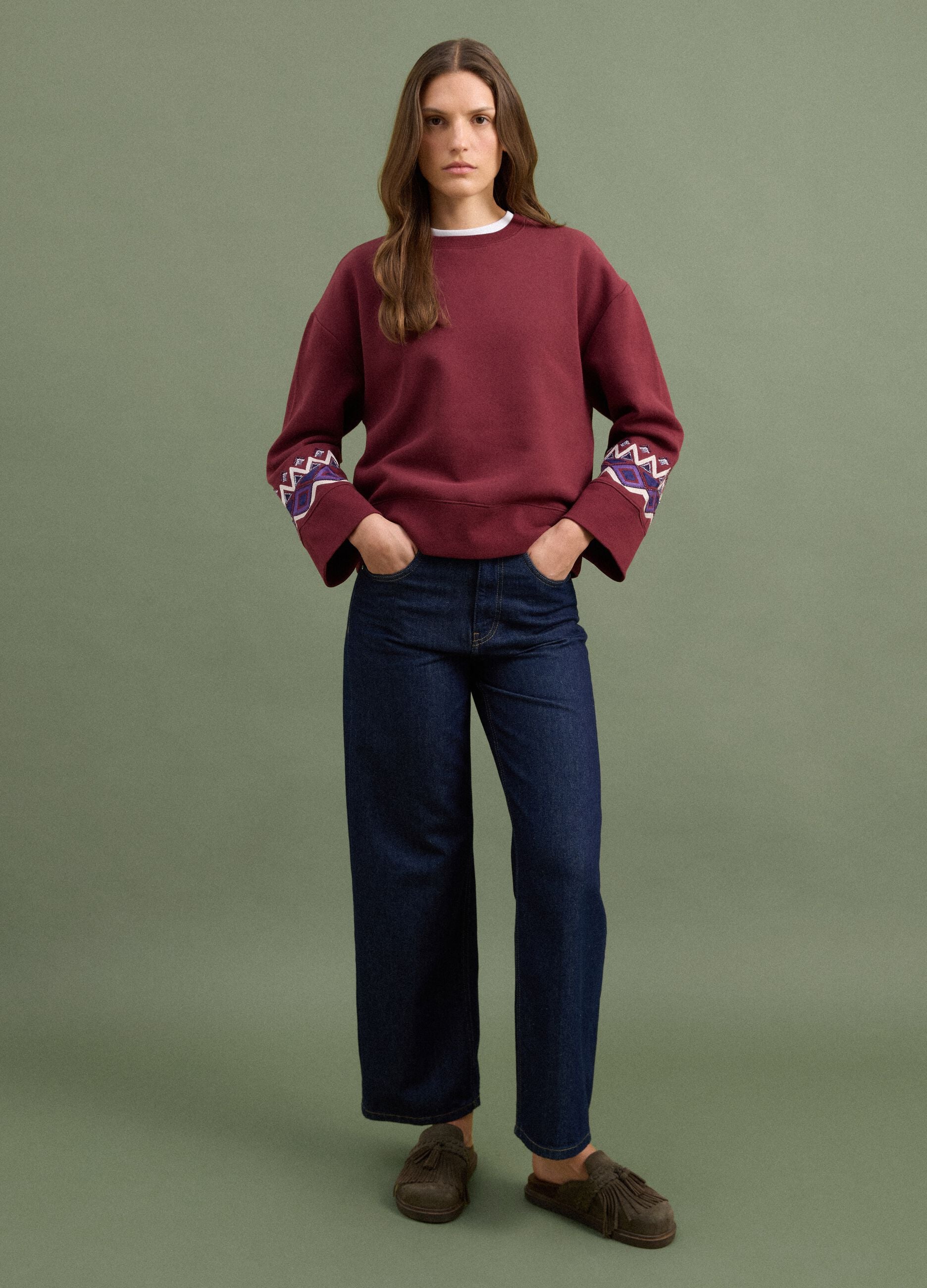 Felpa rossa in misto cotone con fantasia regular fit