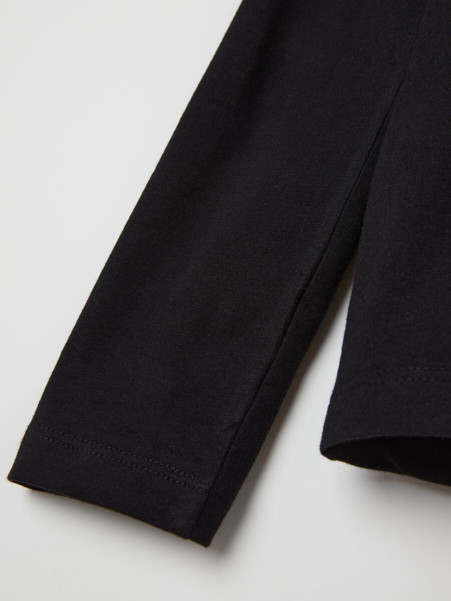 Thermal undershirt with long sleeves_5