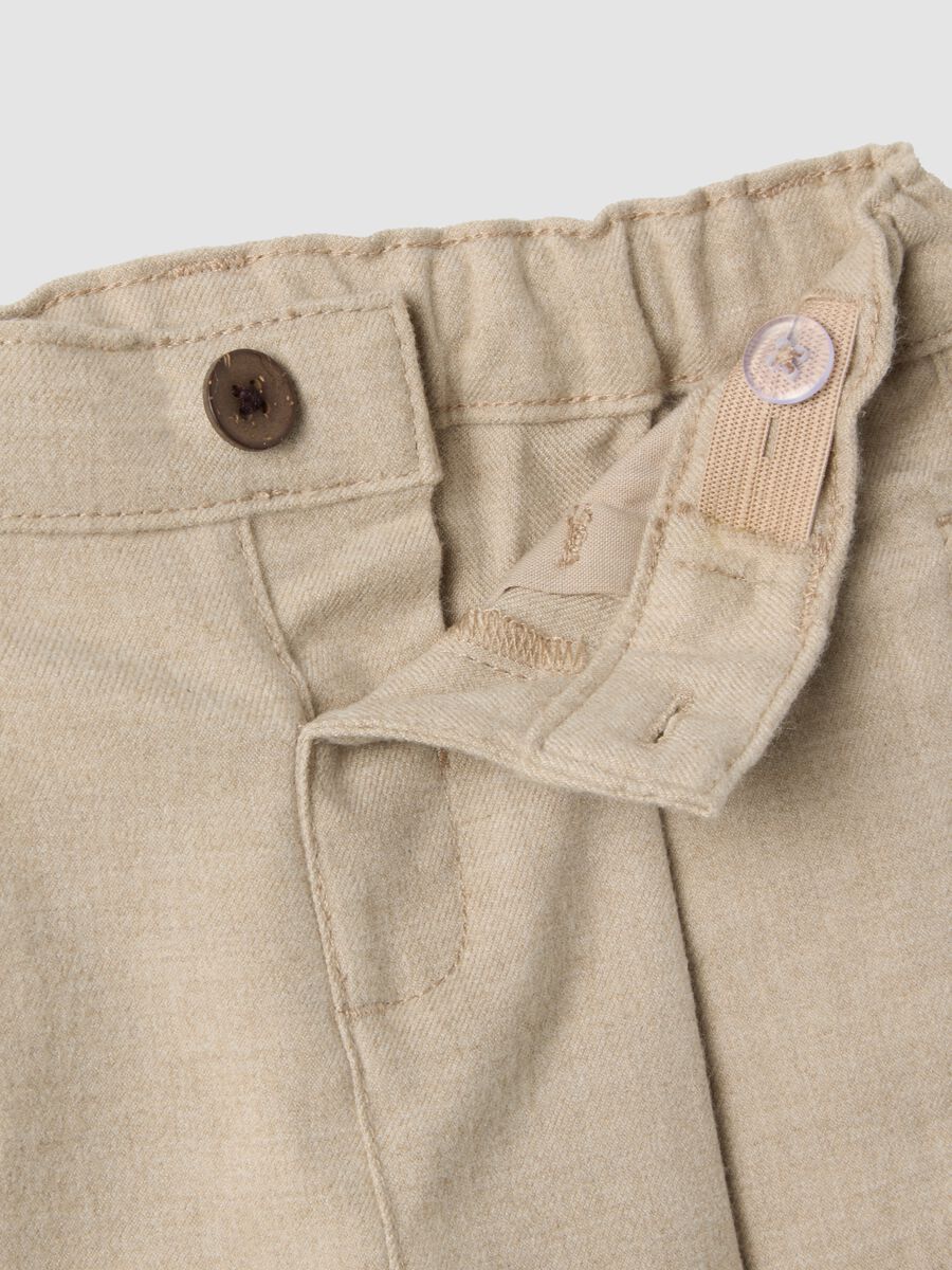 Beige regular-fit stretch viscose trousers_3