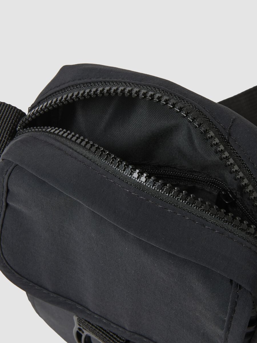 &Mu;&alpha;ύ&rho;&eta; &tau;&sigma;ά&nu;&tau;&alpha; &chi;&iota;&alpha;&sigma;&tau;ί &mu;&epsilon; &kappa;&lambda;&epsilon;ί&sigma;&iota;&mu;&omicron; &phi;&epsilon;&rho;&mu;&omicron;&upsilon;ά&rho; &kappa;&alpha;&iota; &rho;&upsilon;&theta;&mu;&iota;&zeta;ό&mu;&epsilon;&nu;&omicron; &lambda;&omicron;&upsilon;&rho;ί_2