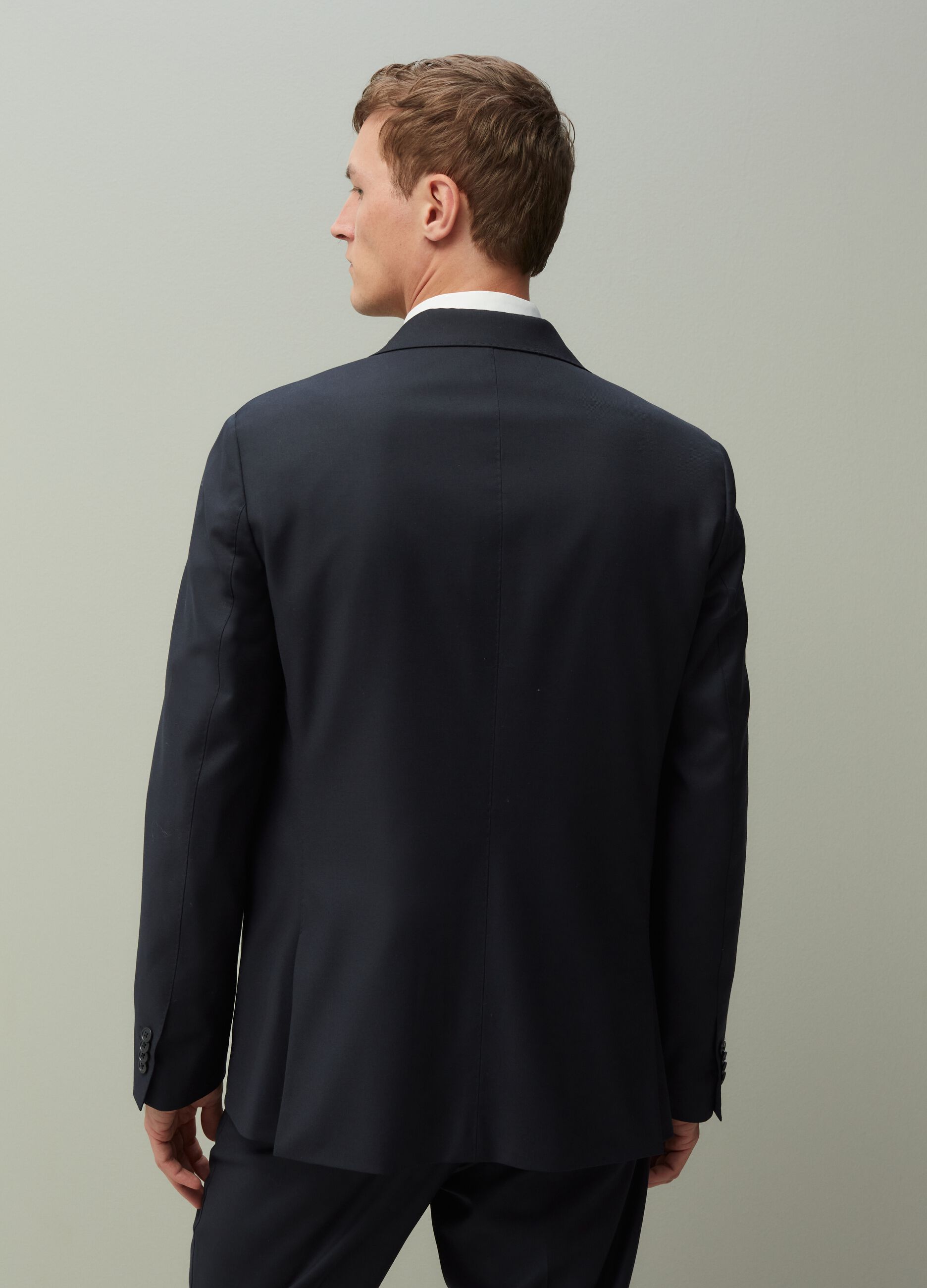 Double-breasted formal blazer in navy blue