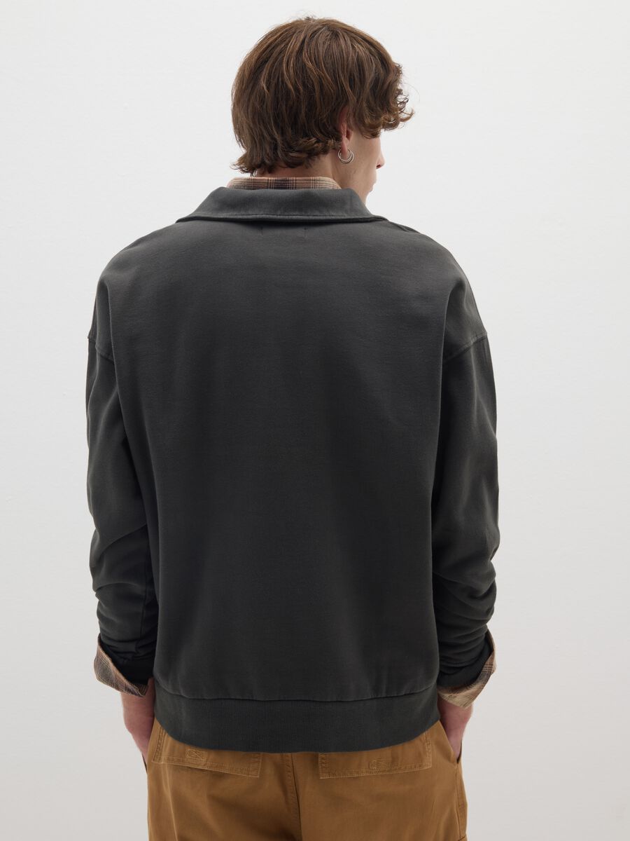 &Mu;&alpha;ύ&rho;&omicron; &phi;&omicron;ύ&tau;&epsilon;&rho; &kappa;&alpha;&theta;&alpha;&rho;&omicron;ύ &beta;&alpha;&mu;&beta;&alpha;&kappa;&iota;&omicron;ύ &kappa;&alpha;&nu;&omicron;&nu;&iota;&kappa;ή &epsilon;&phi;&alpha;&rho;&mu;&omicron;&gamma;ή_3