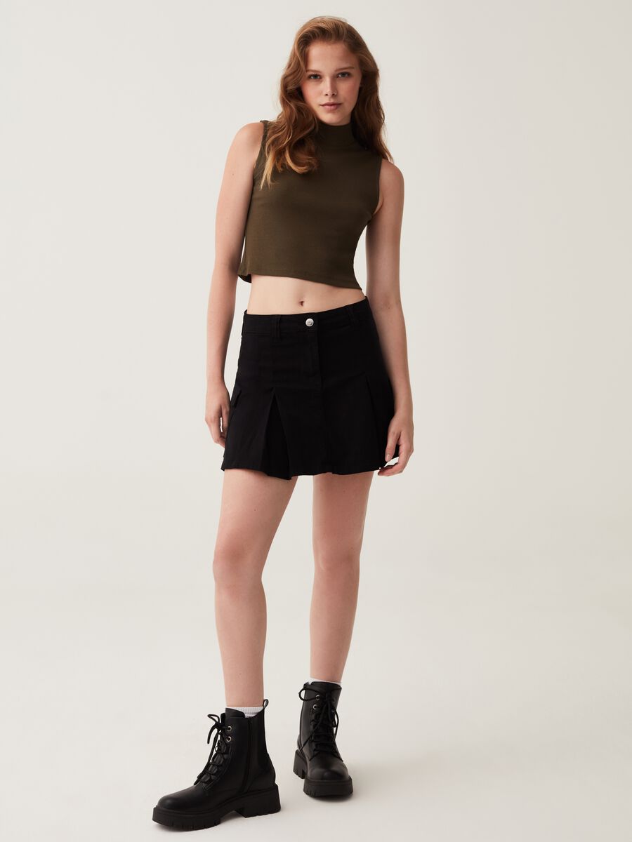 Cropped tank top with mock neck_1